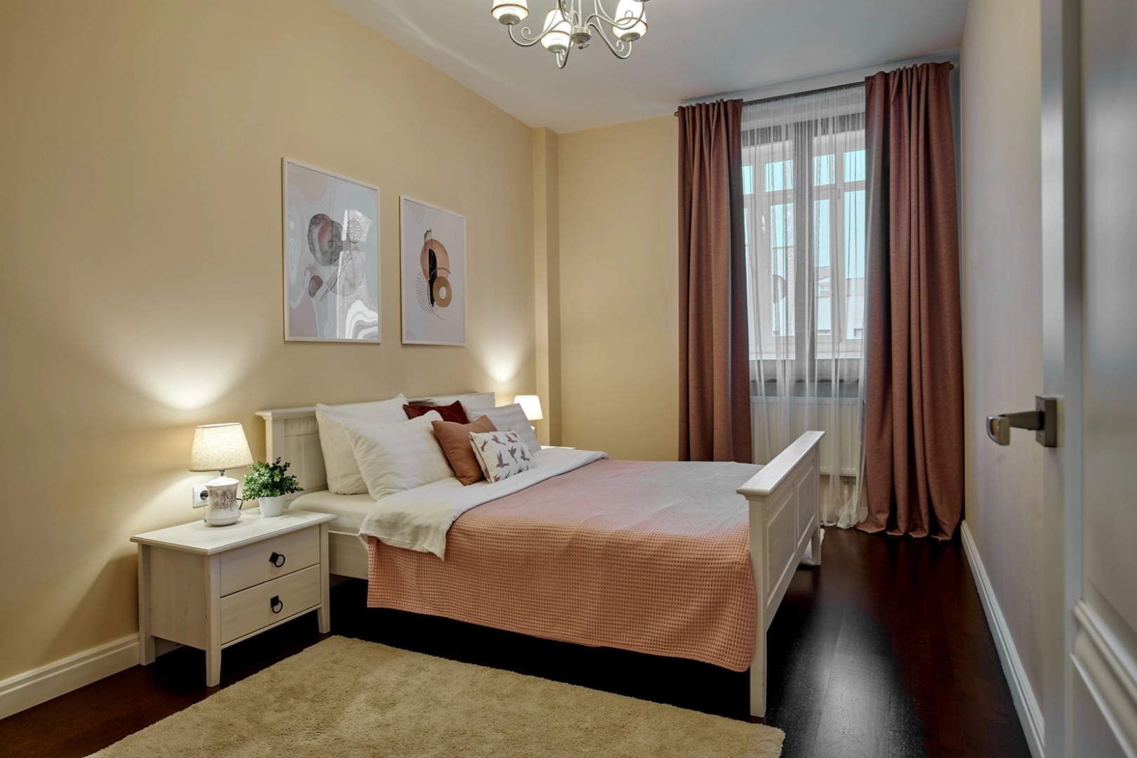 ЕвроУют Апартаменты Стильные в Центре