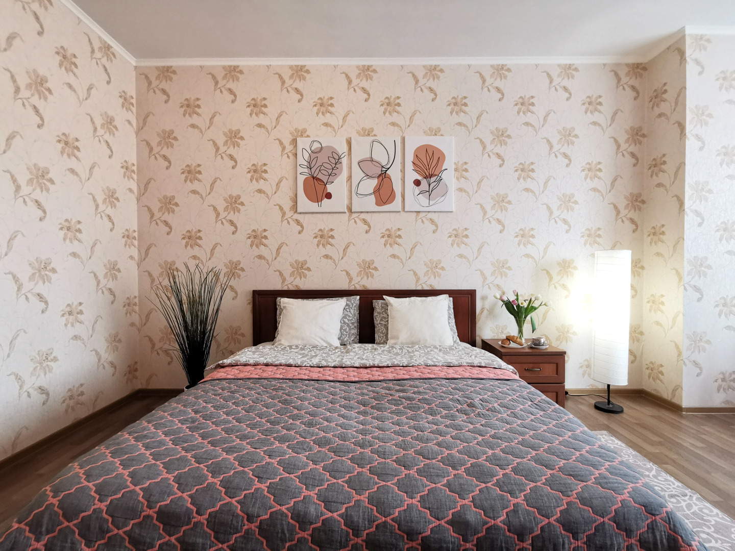 Апартаменты Уютные и просторные в современном районе