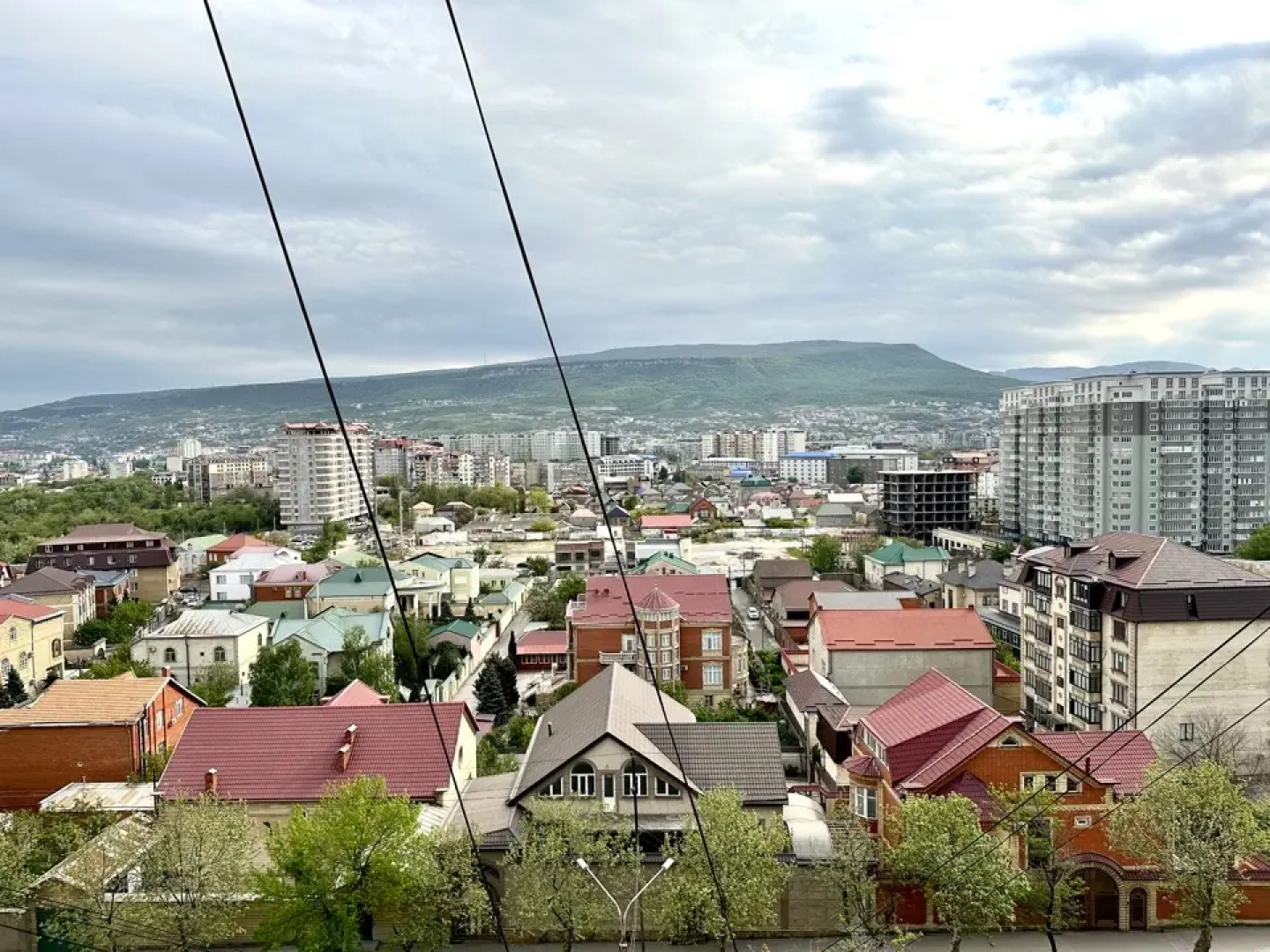 Квартира Гаджиева 164