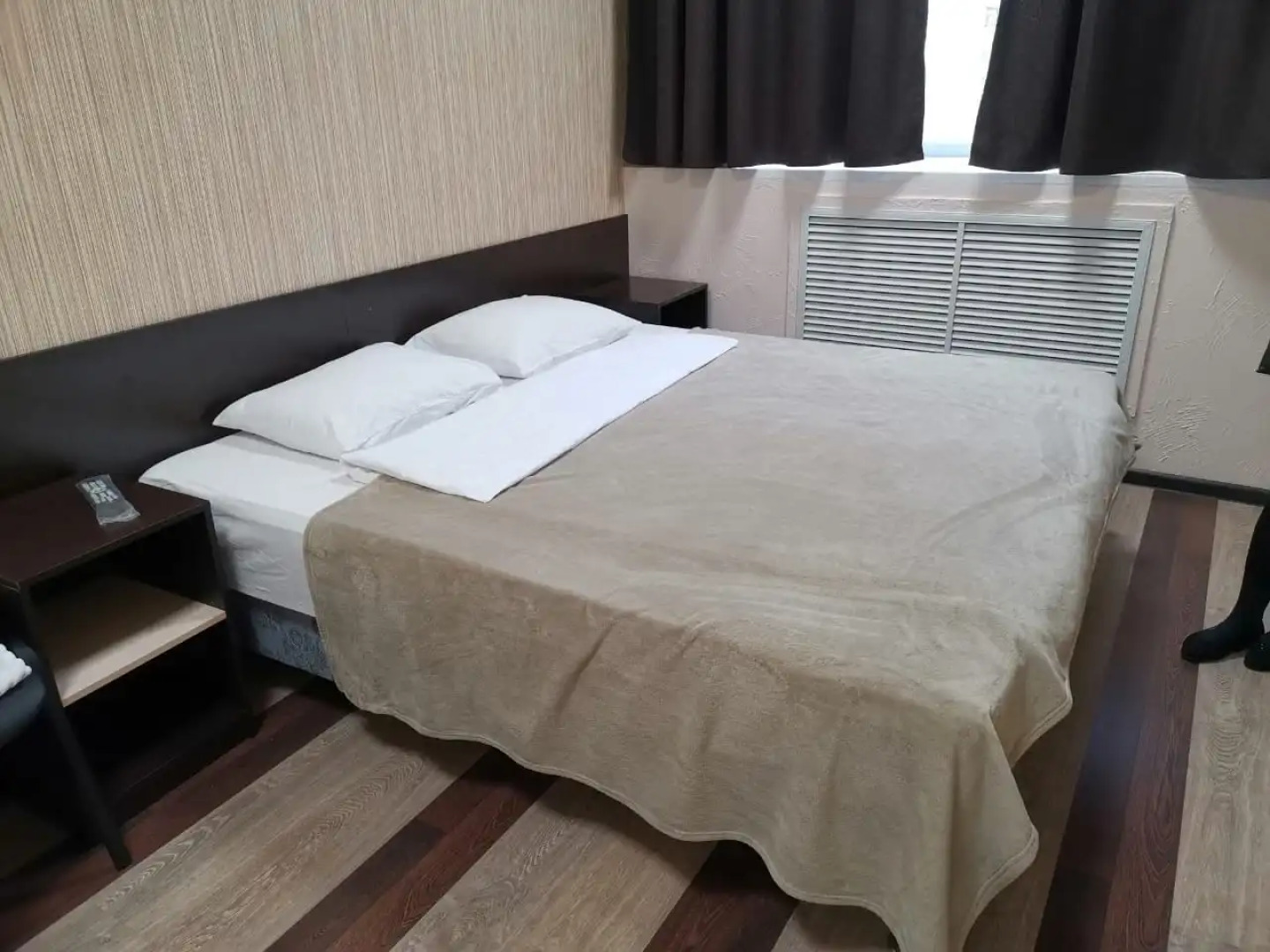 Отель Компас