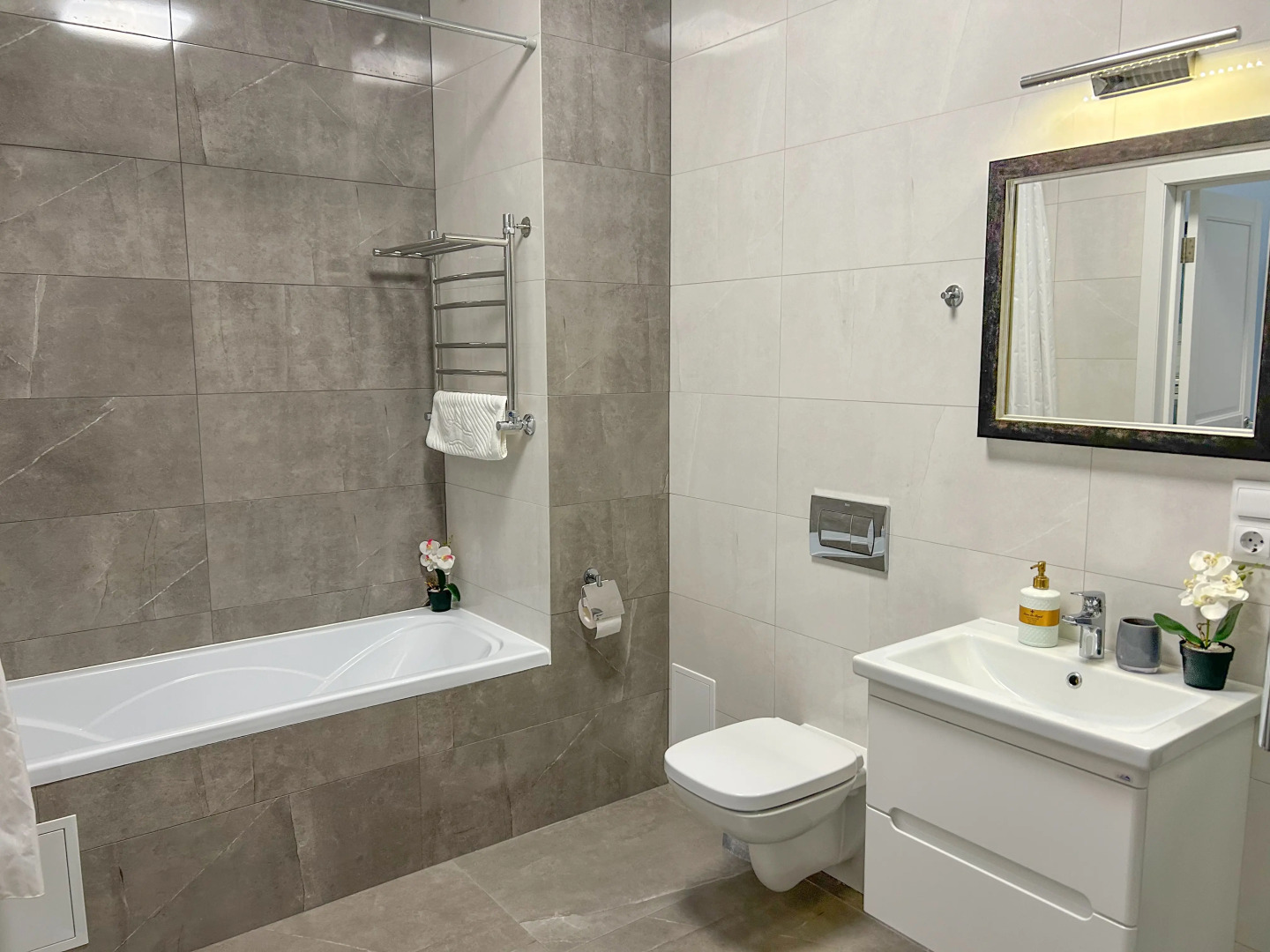 Апартаменты Sun City Apartments Shtolz 28 с Двумя Спальнями в Центре Города