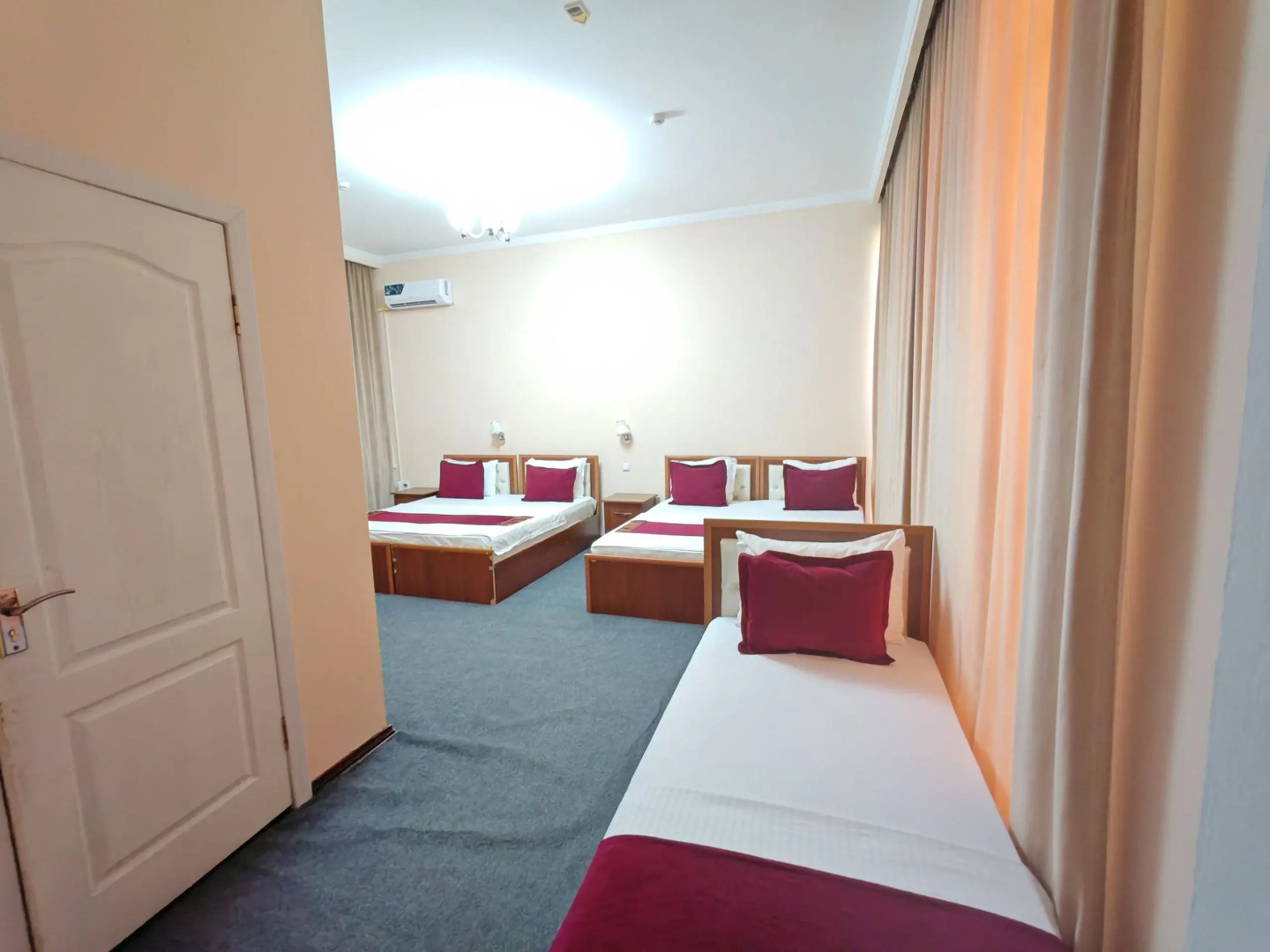 Отель Art Vesta