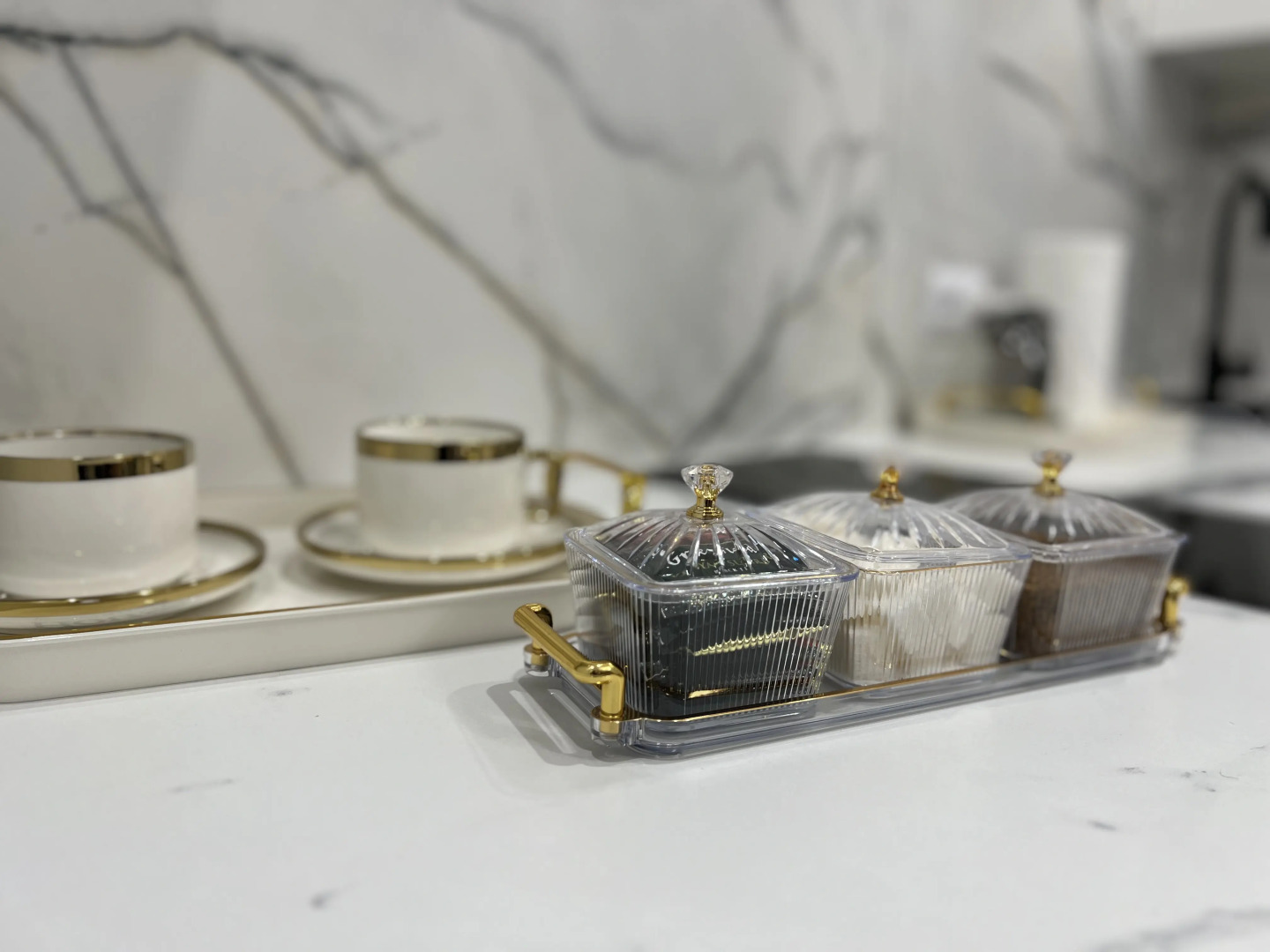 Квартира у метро Чкаловская улица Щорса 105