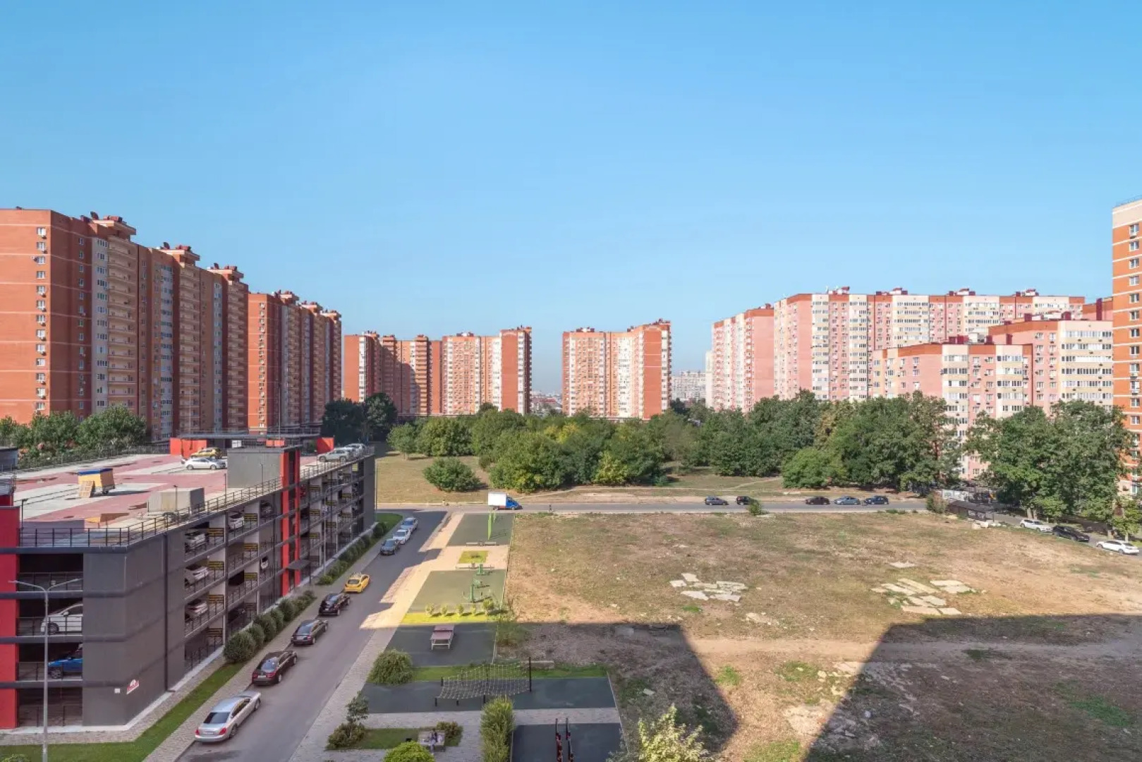 Апартаменты Люкс Тут Живут Парк и Стадион