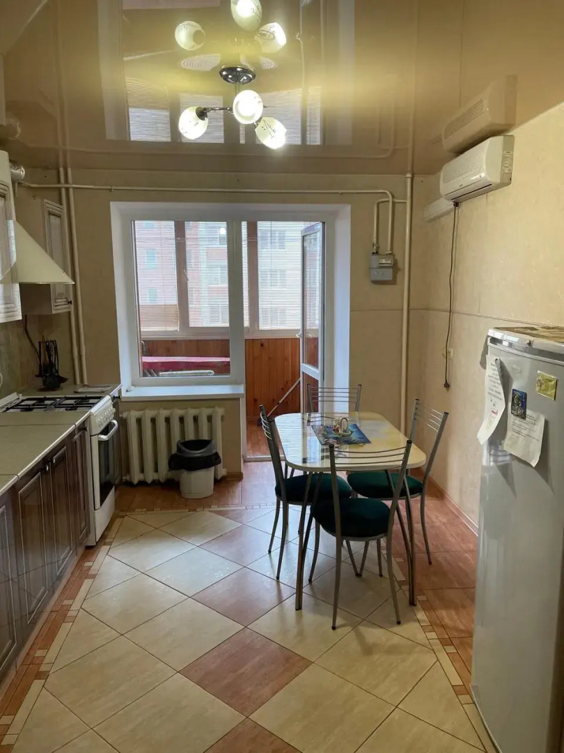 Апартаменты Квартира на Октябрьской 215/1