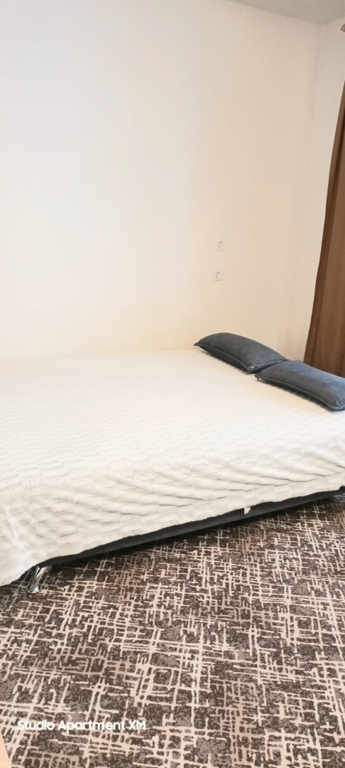 Квартира новая уютная студия на Берегу Иртыша