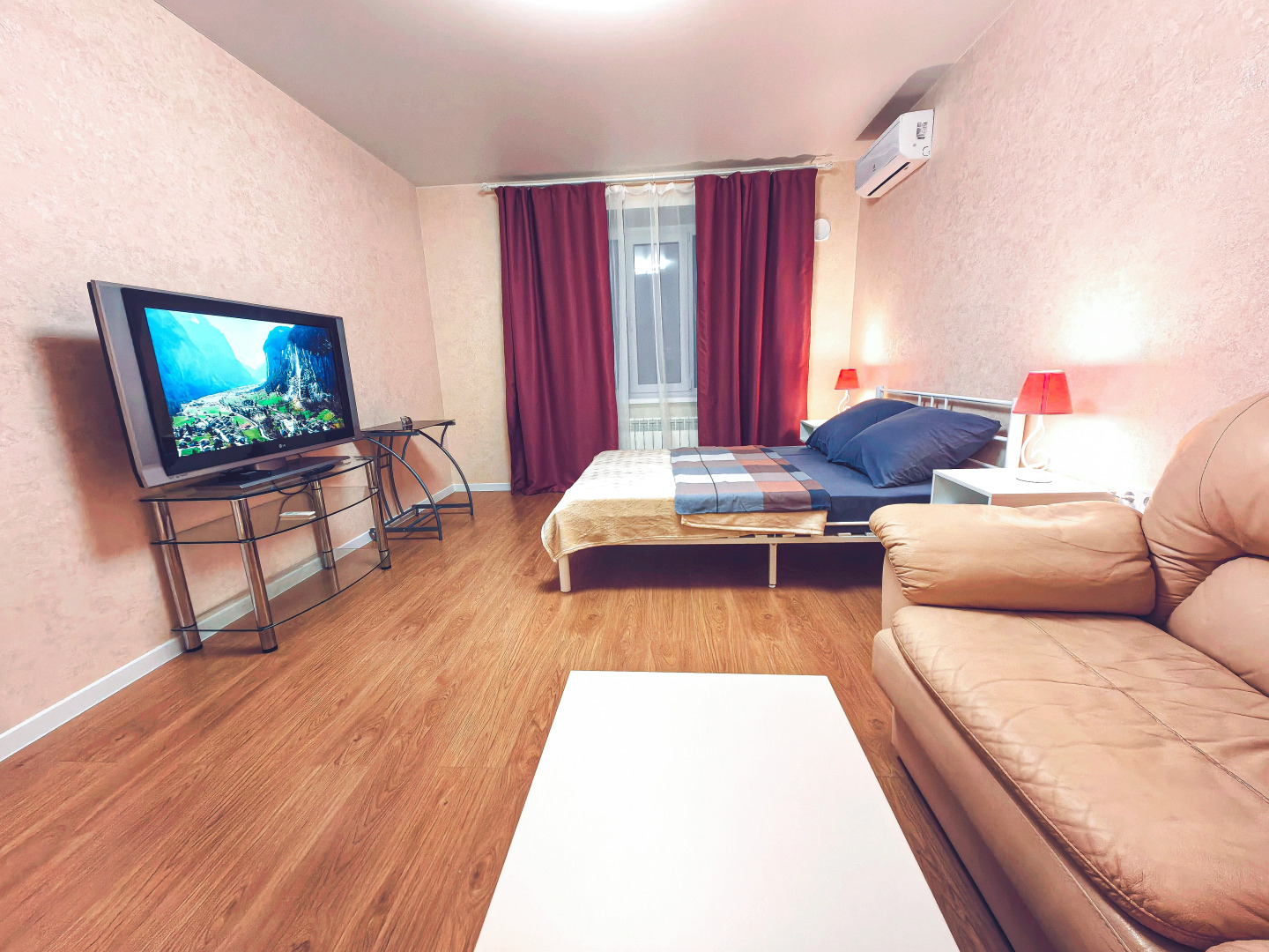 Квартира в Центре Города рядом с Гипермаркетами Ашан и Магнит