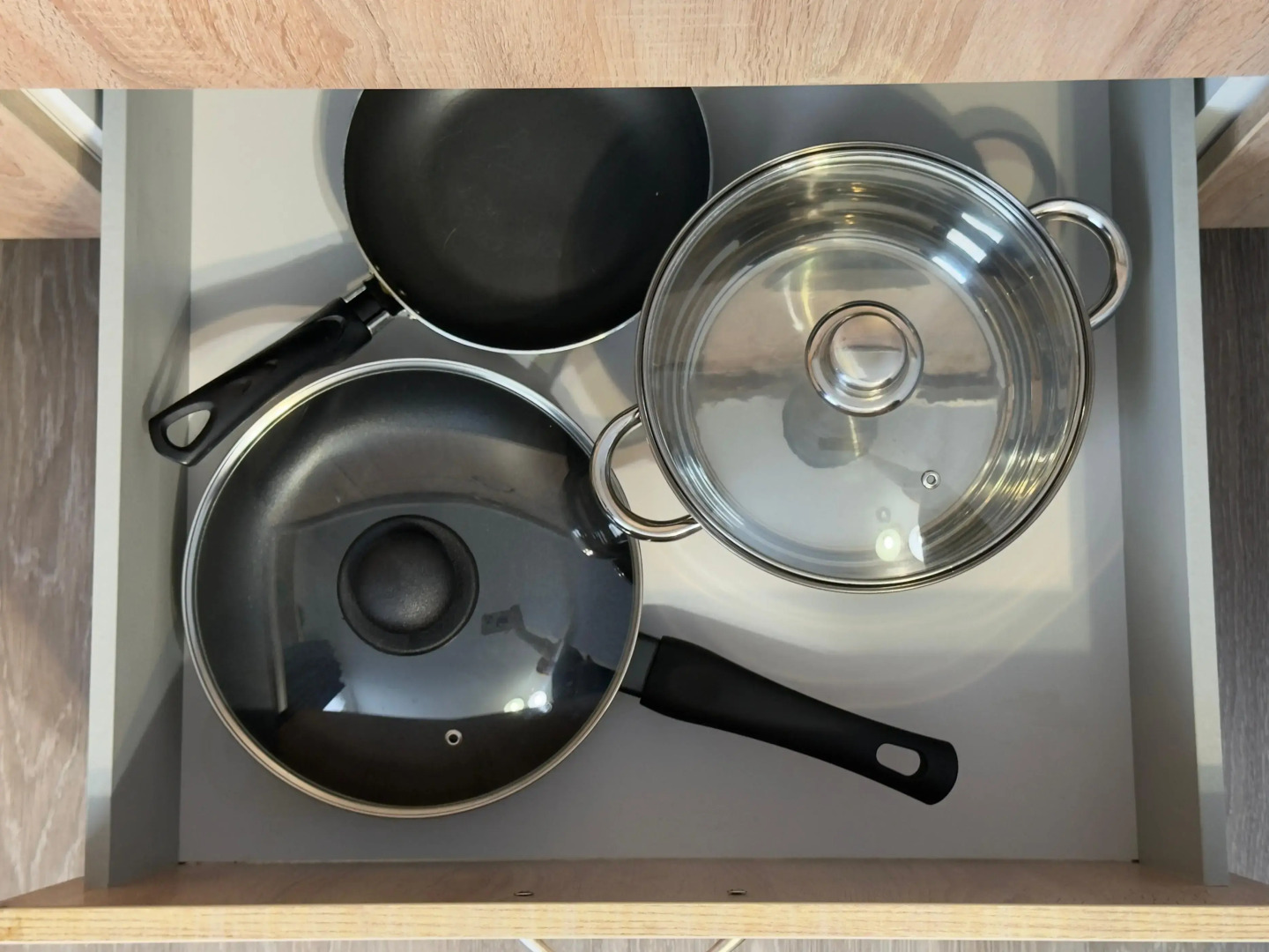 Квартира Стильная уютная евродвушка недалеко от аэропорта на 4 человек