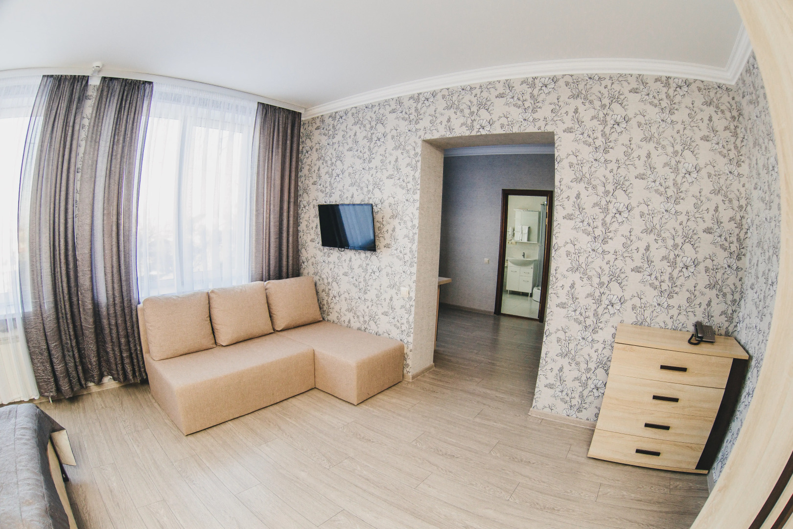 Парк-отель Паустовский