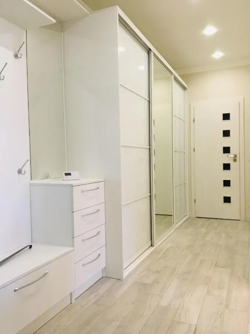 Апартаменты Apartburo с 2 спальнями и видом на море