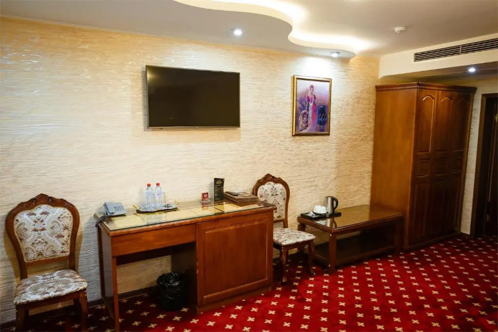 Отель Salut Almaty