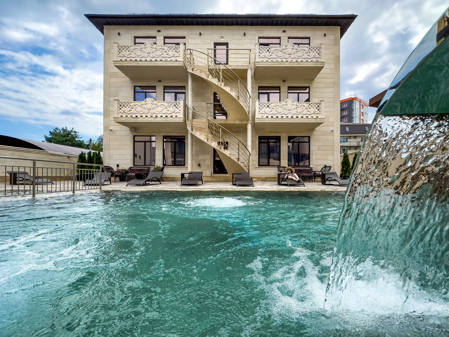 Гостевой дом Дворец Солнца