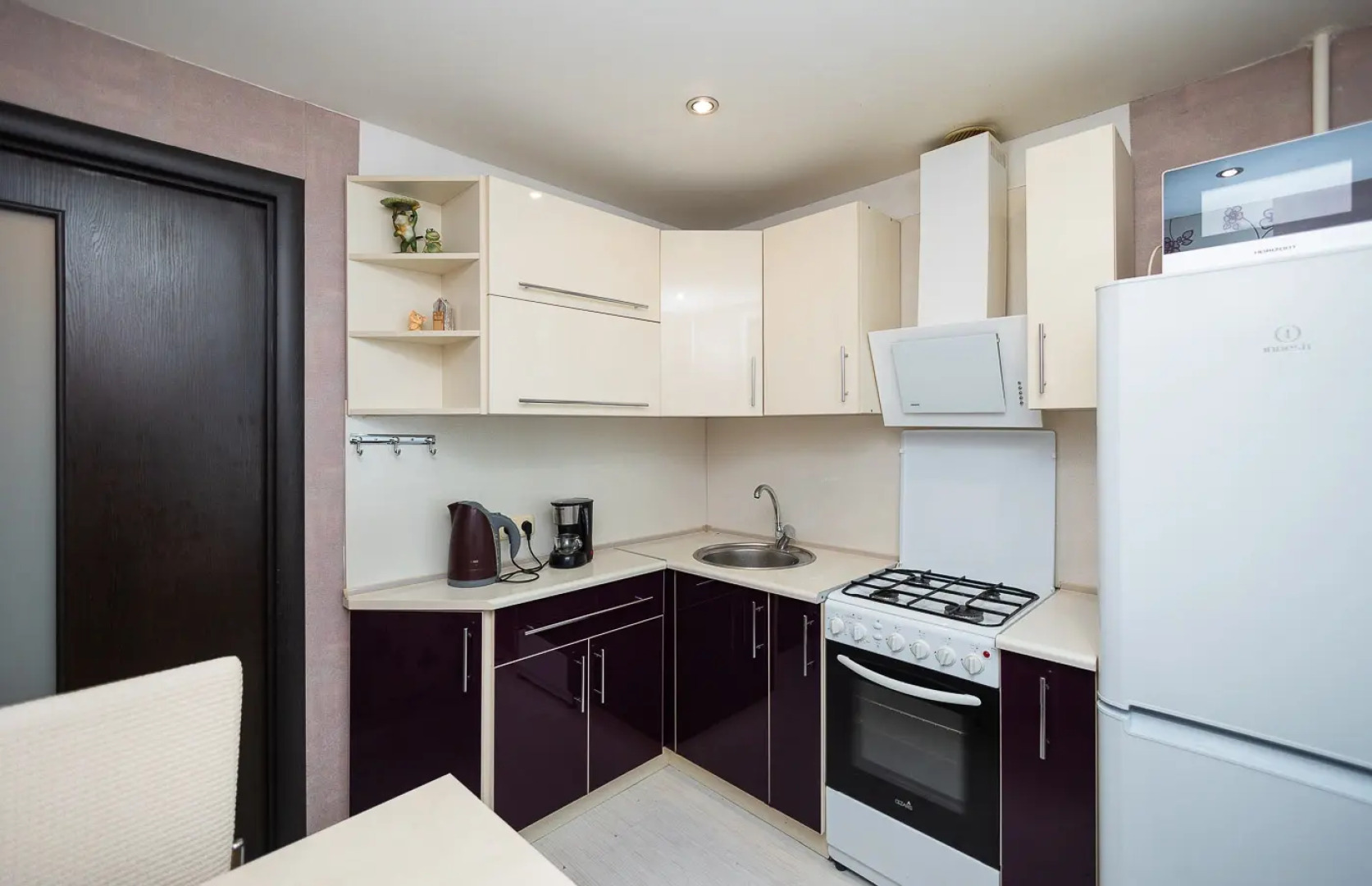 Квартира Уютная чистая рядом с метро Якуба Коласа