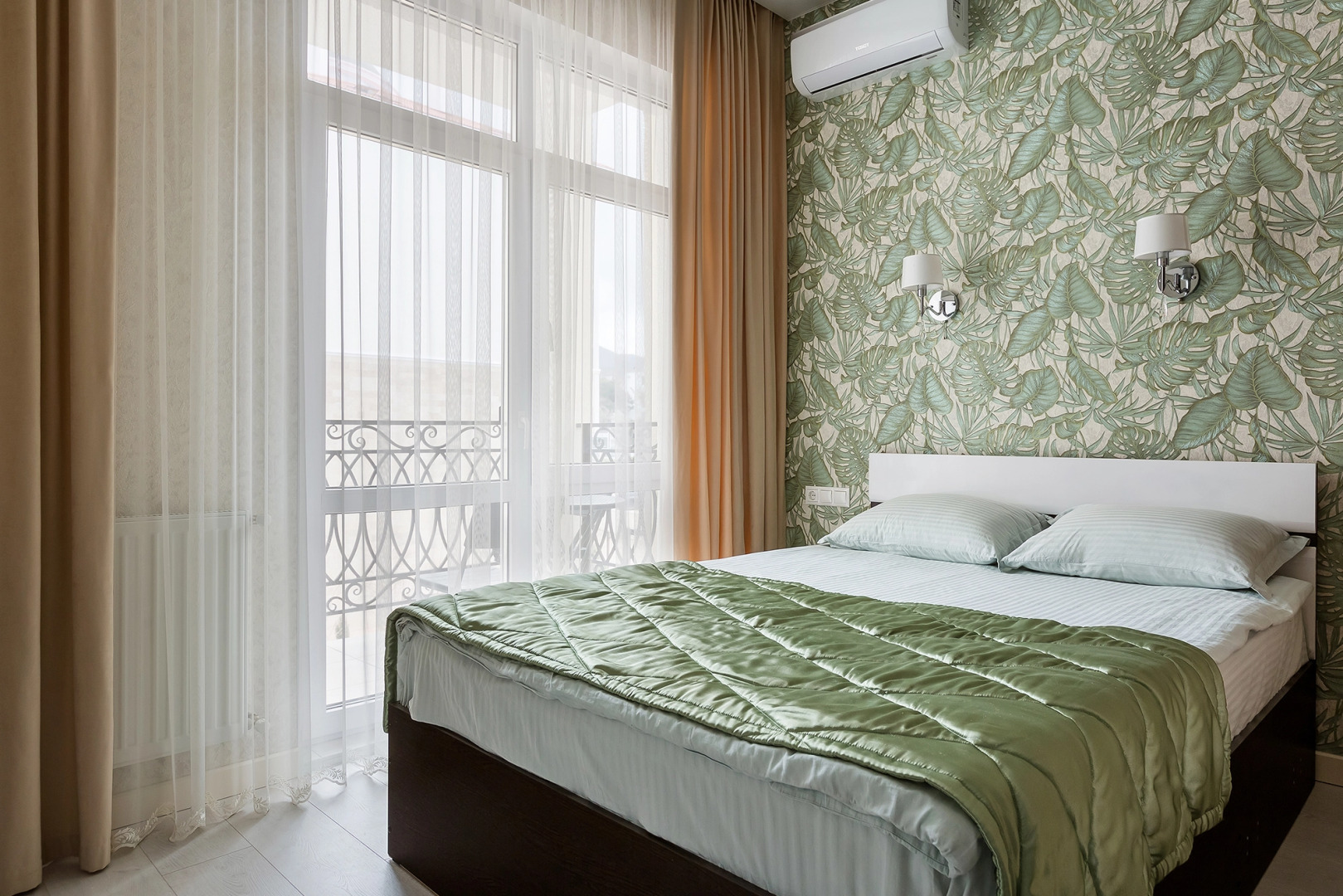 Апартаменты у моря в ЖК Изумрудный город