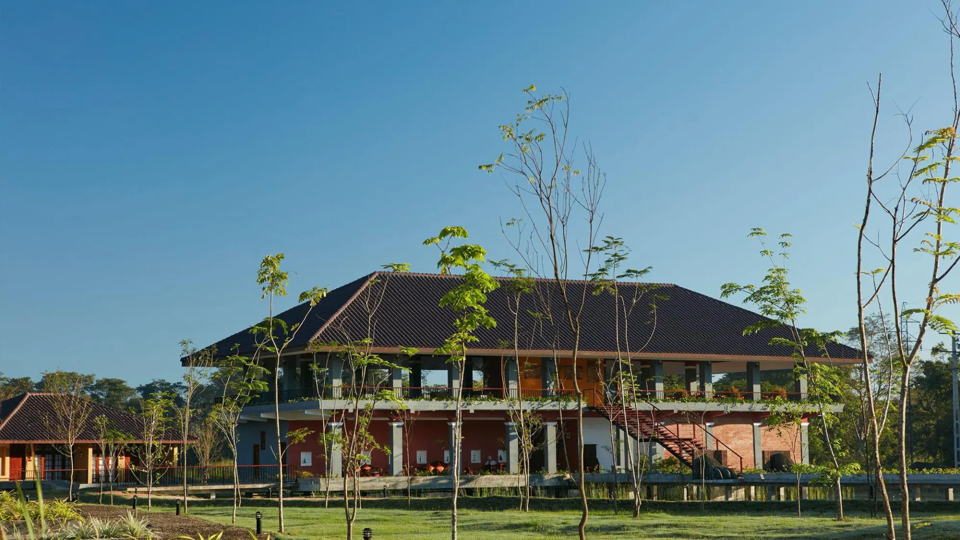 Отель Seerock The King's Domain