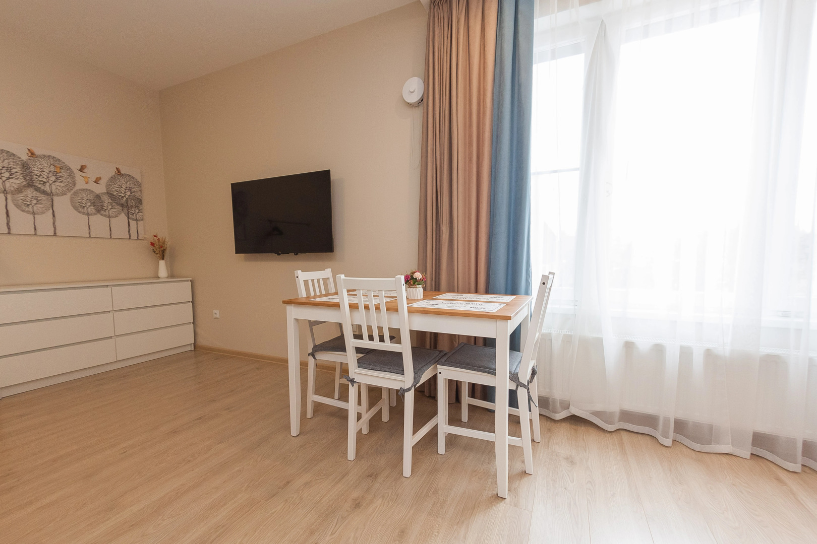 Квартира Просторная Студия в Центре