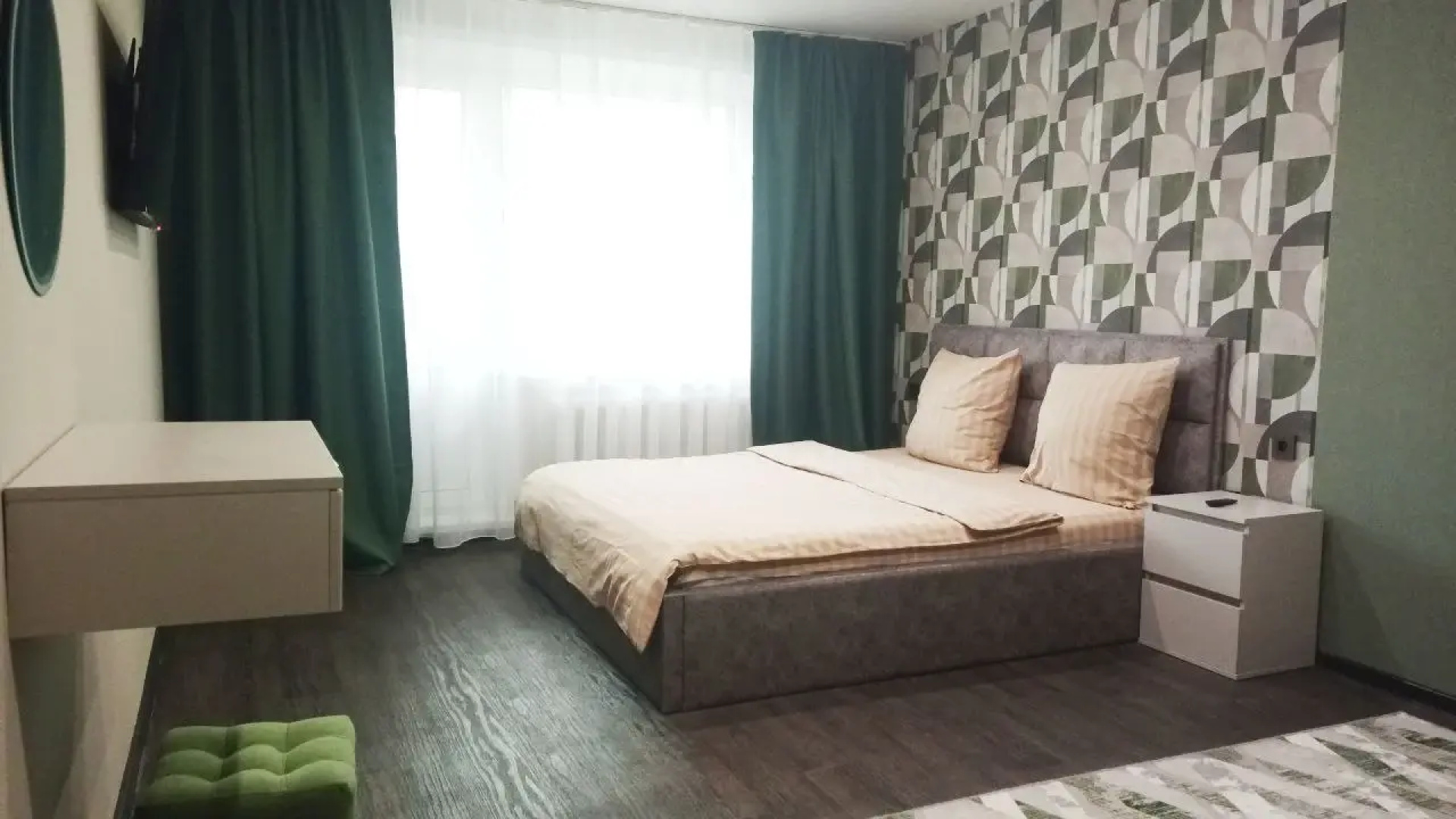 Квартира Двухкомнатная недалеко от центра