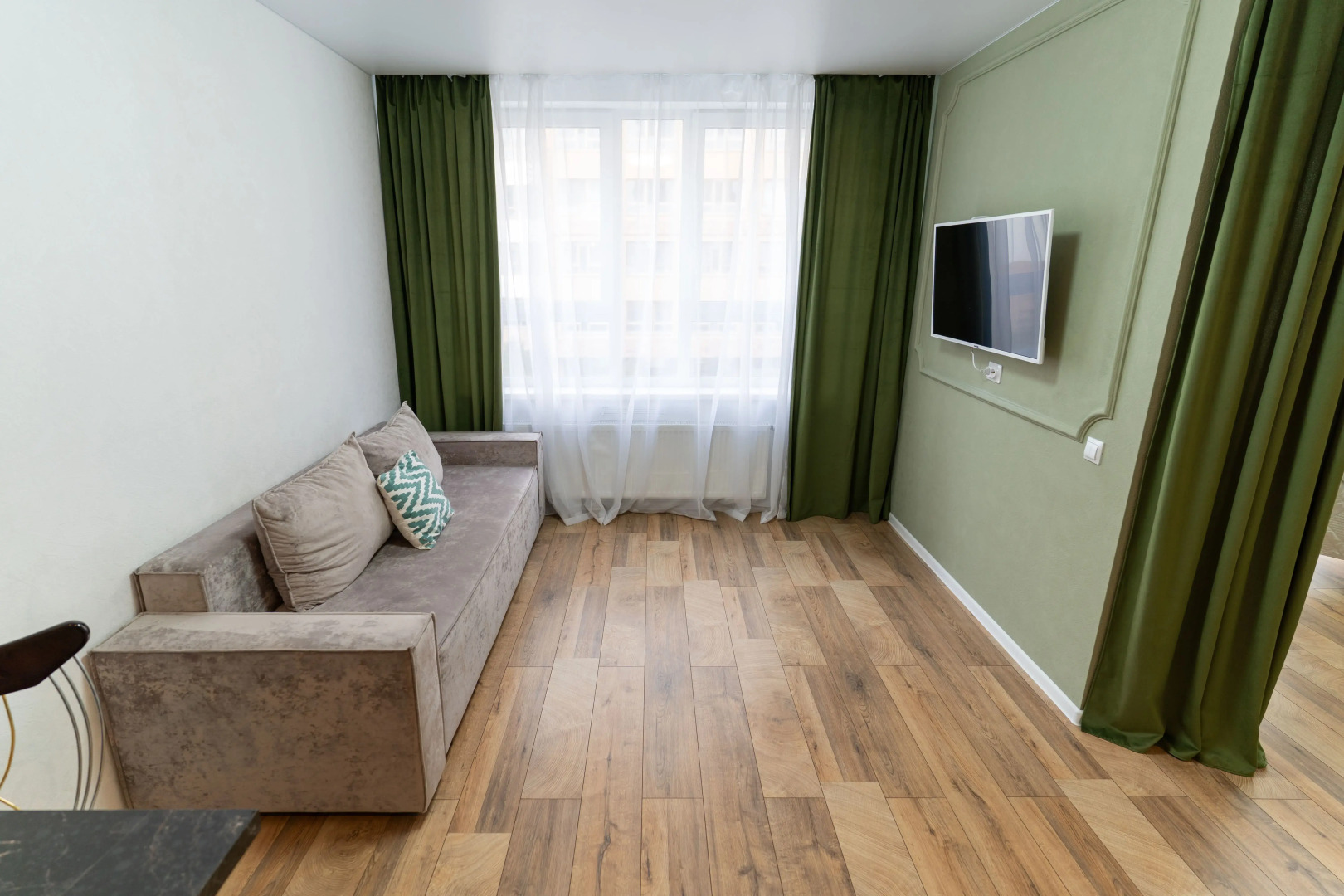 Апартаменты Евродвухкомнатные Stepanenkov на Шаумяна 30 на 3 этаже