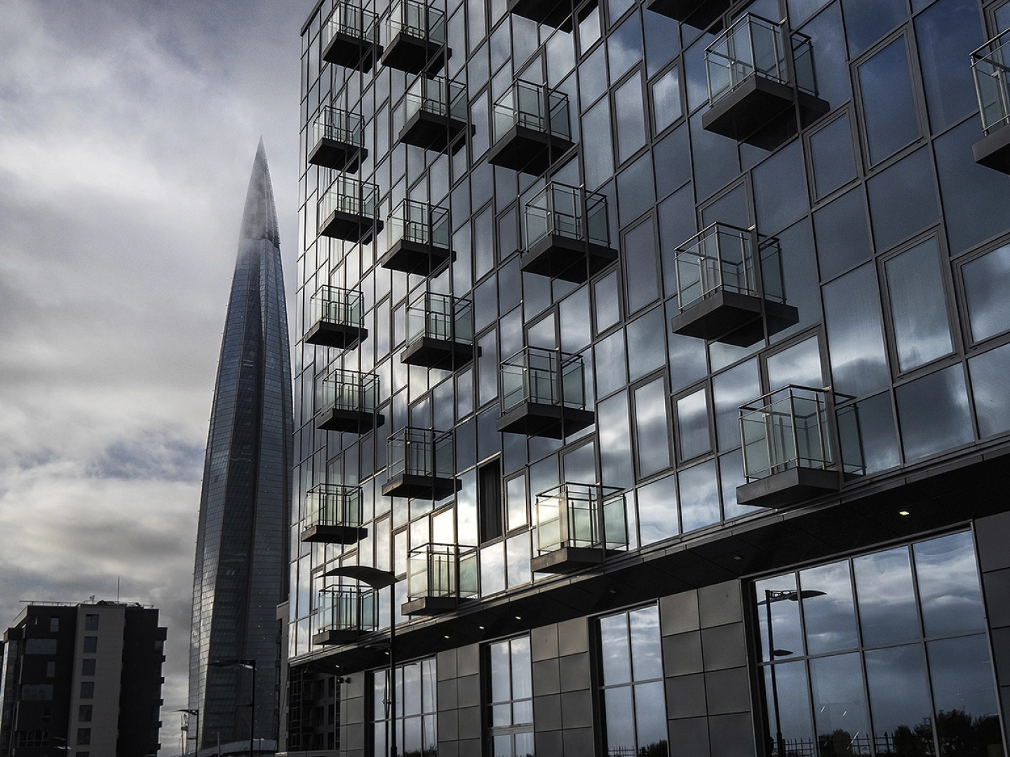 Отель Lahta Plaza