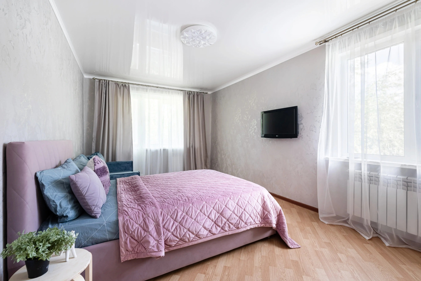 Квартира LS Чаша и Центр Семьи