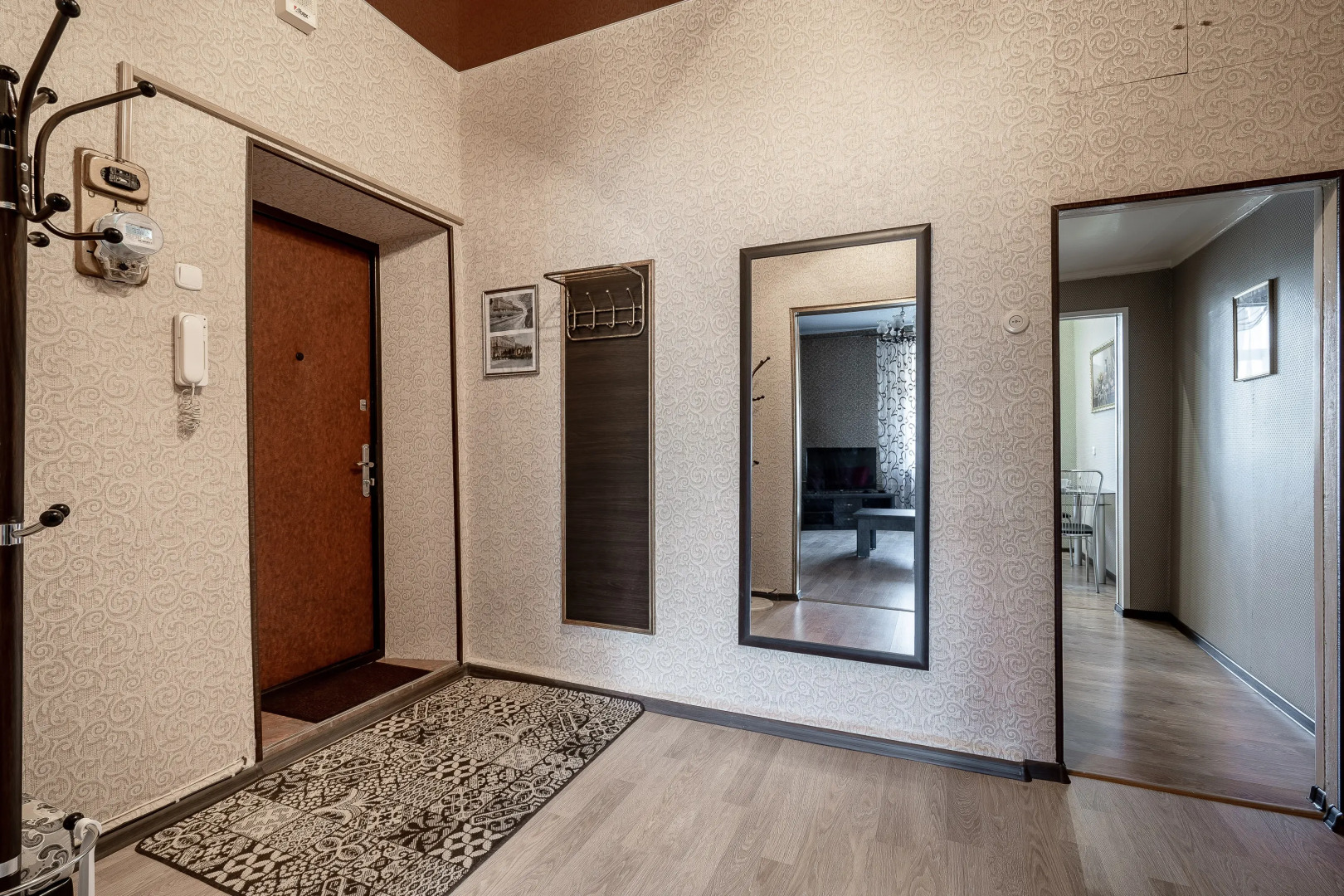 Апартаменты около Цума на Независимости