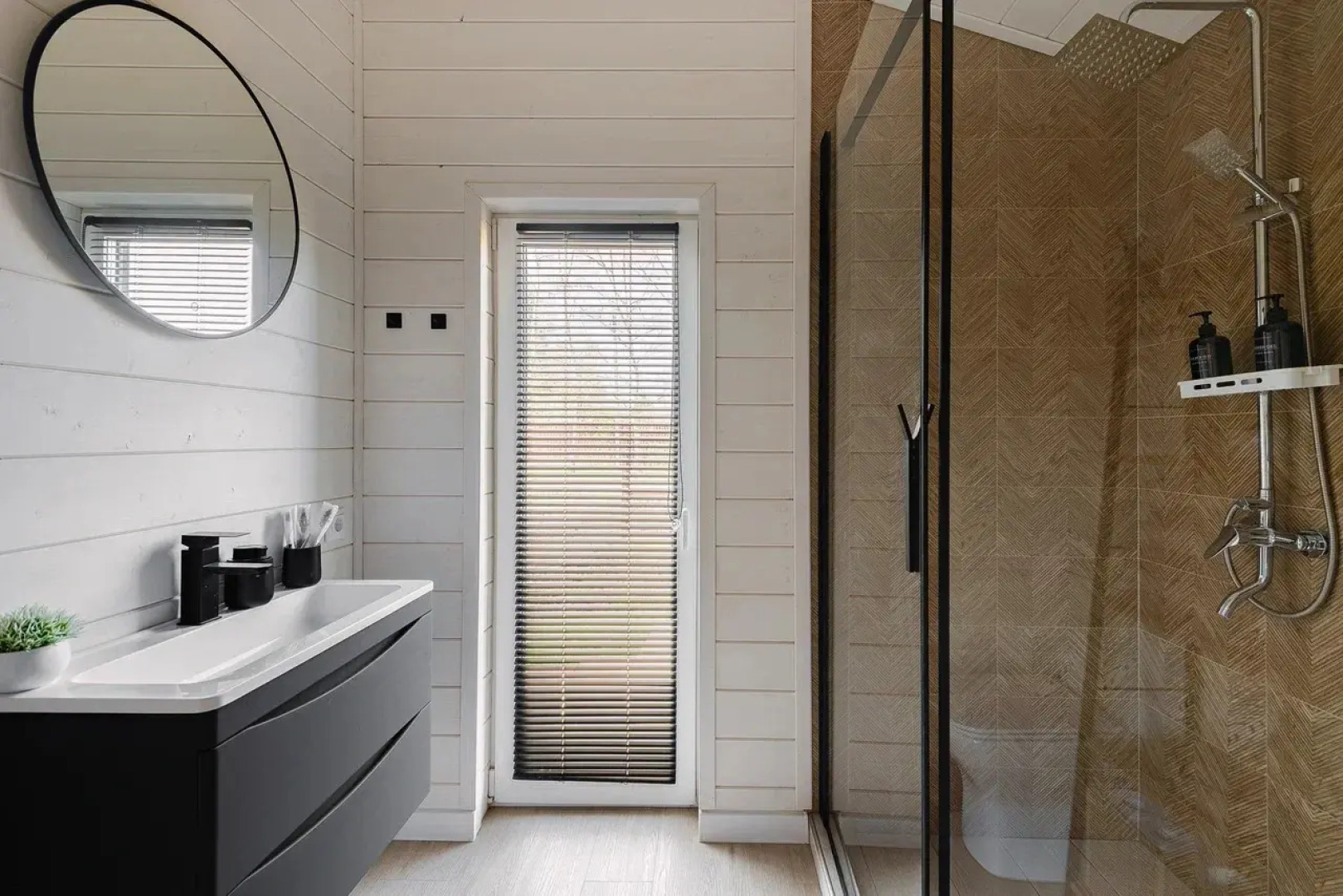 Частный дом в стиле Барнхаус на улице Южный Квартал 18 в Акатово