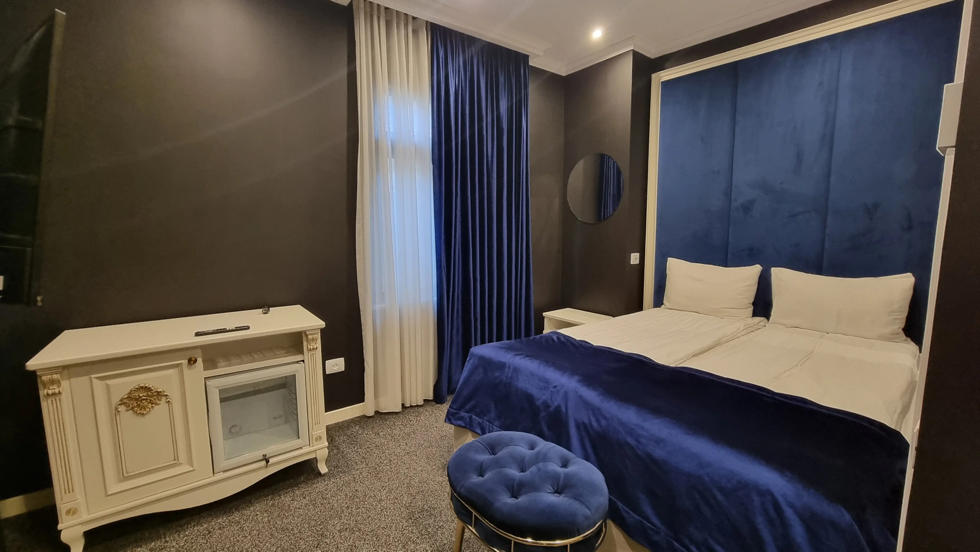 Seven Beauties Hotel