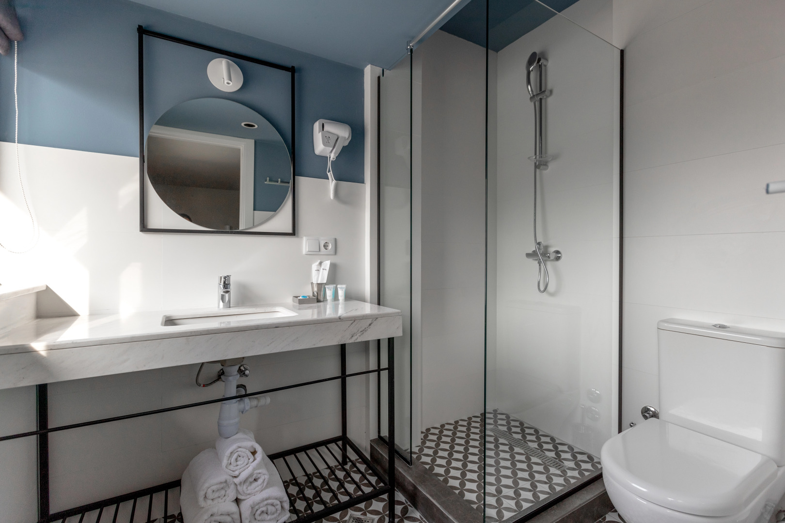 Vera Hills Boutique Hotel