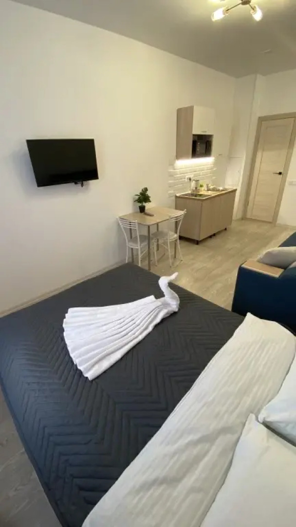 Апартаменты на Аллее Труда 21 4