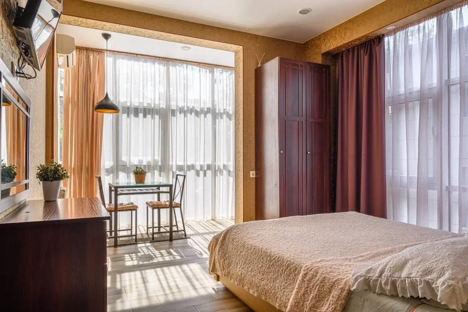 Апартаменты Место под солнцем 1