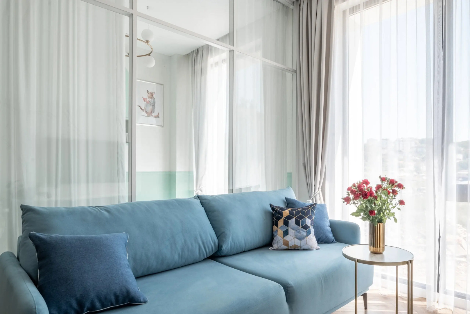 Апартаменты MyhomeYourhome на Яна Фабрициуса 64