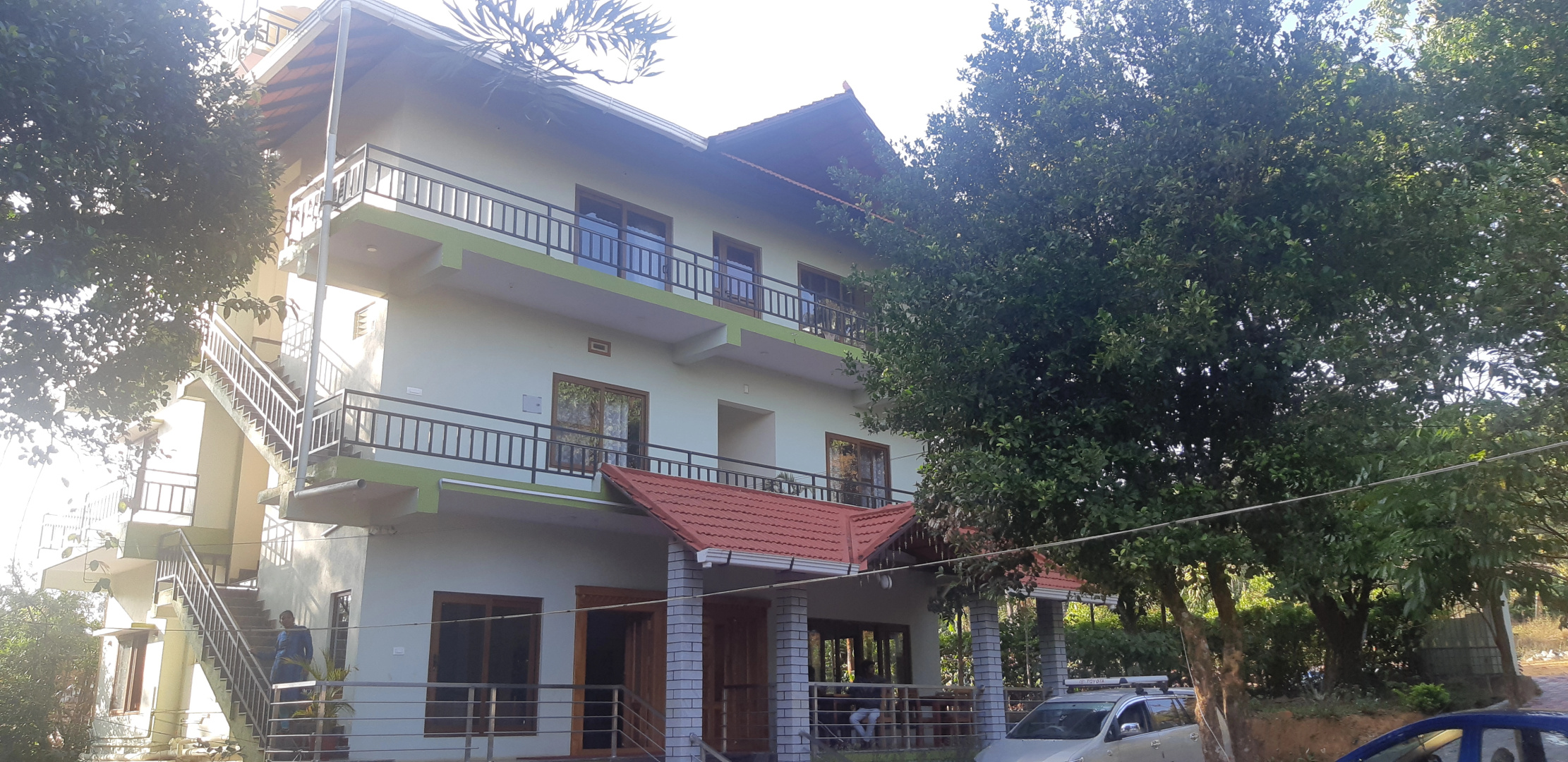 Отель Whispering woods coorg