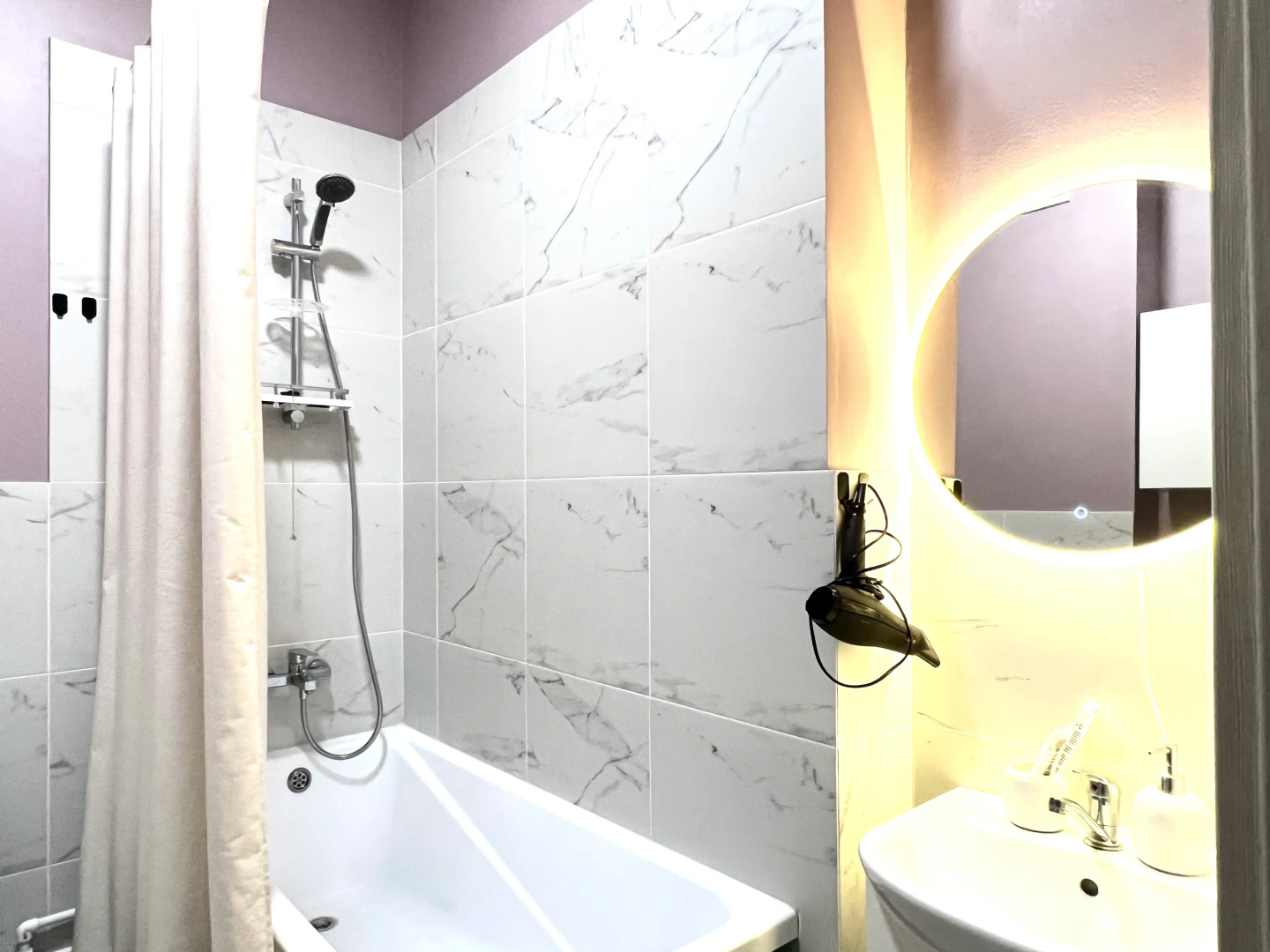 Квартира Просторный люкс с балконом