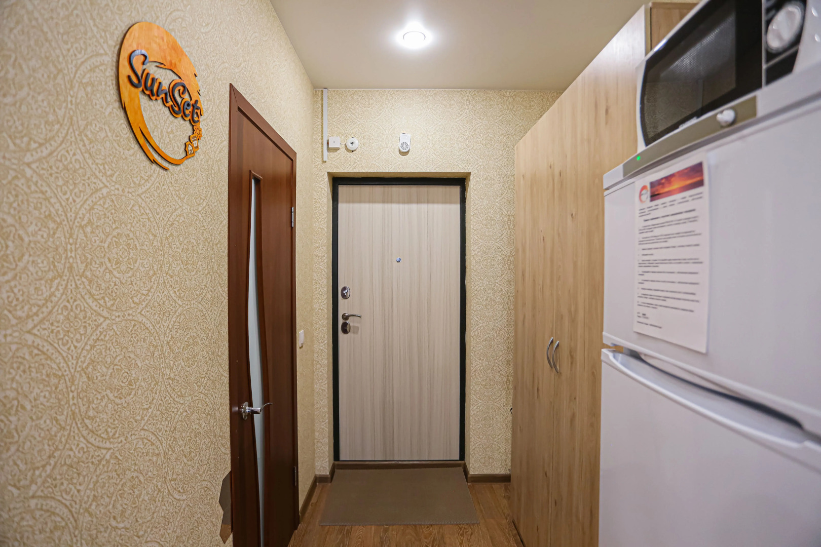 Апартаменты SunSet Родионова 202/1 78