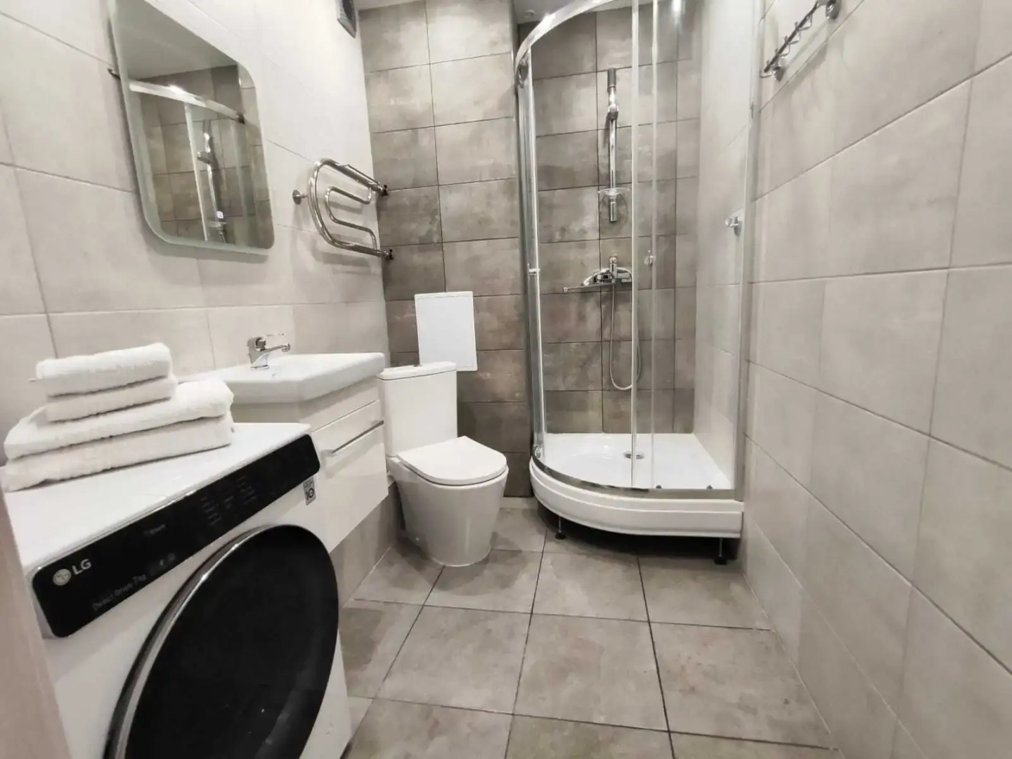 Апартаменты евро 2-ка вблизи парка Ангелов, жд вокзала