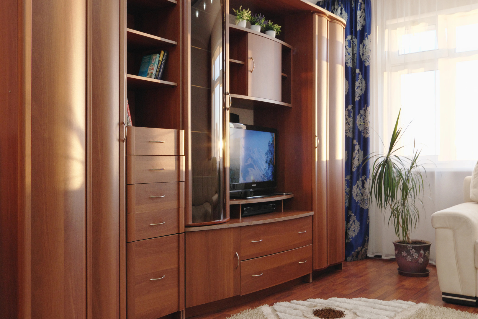 Апартаменты на Коминтерна