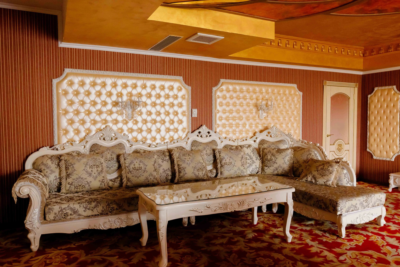 Отель Grand Opera