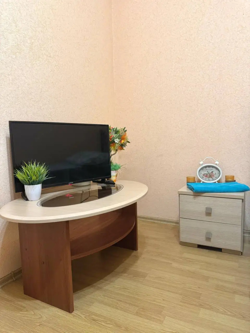 Апартаменты Двухкомнатные Володарского 17, 6 этаж