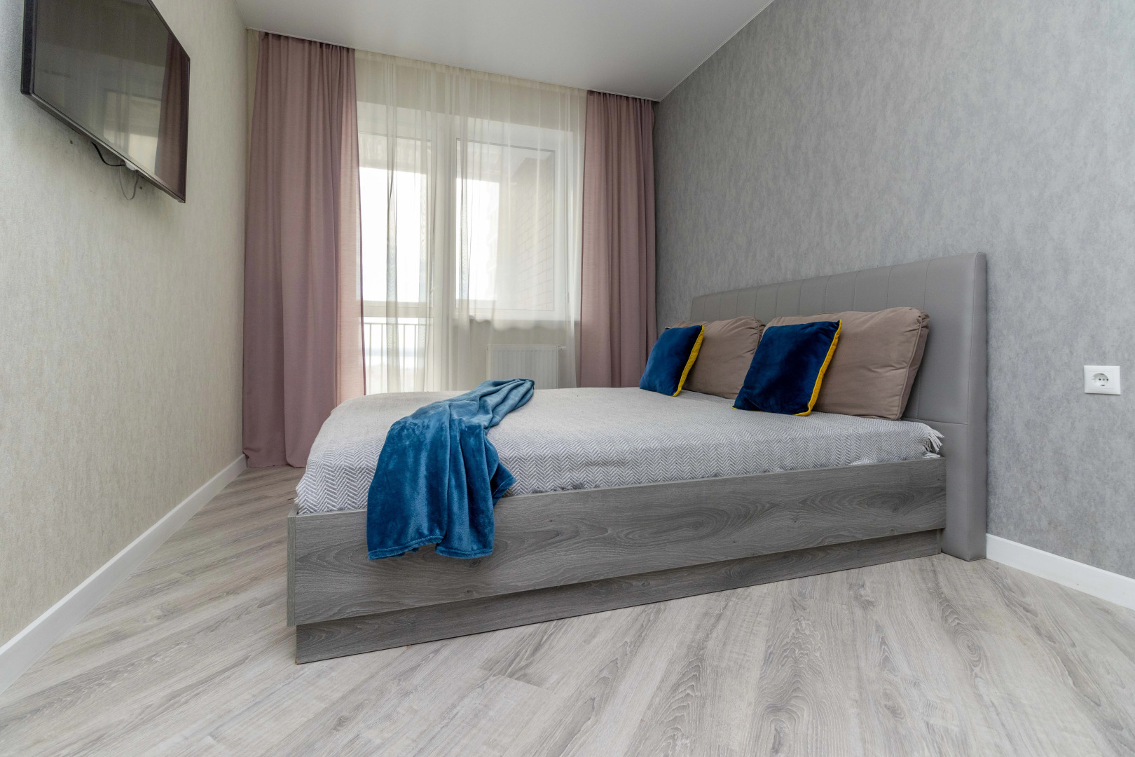 Квартира Диван-Кровать на 19 этаже