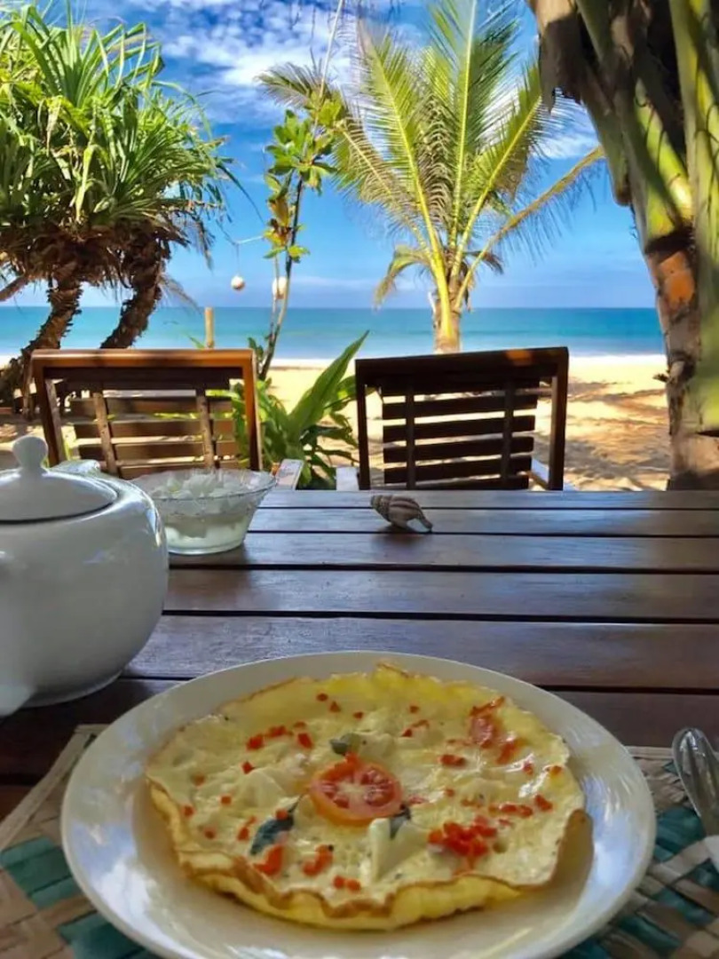 Отель Arcade Beach