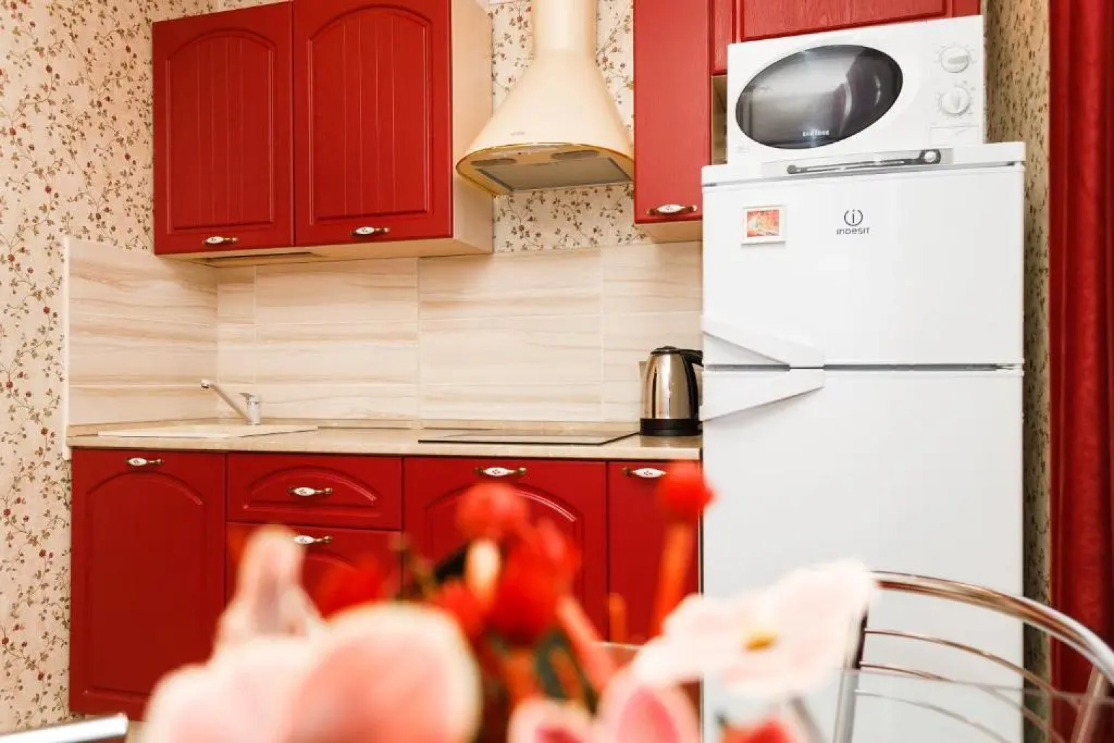 Апартаменты Серова 27