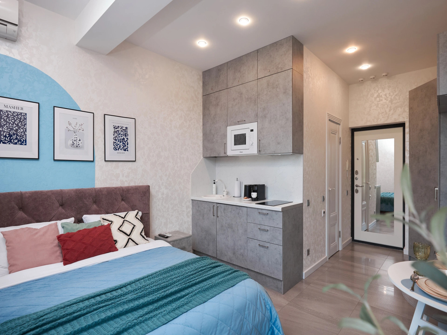 Апартаменты Сочи-Центр Студия с Бассейном на крыше. ЖК Метрополь