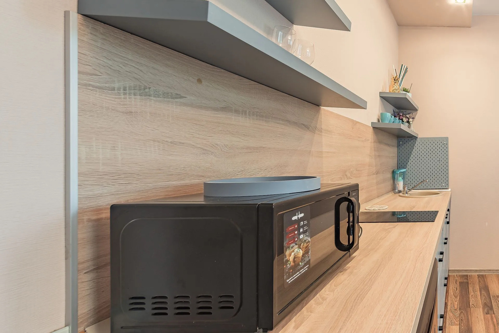 Апартаменты Просторные в Kм Tower Plaza 229