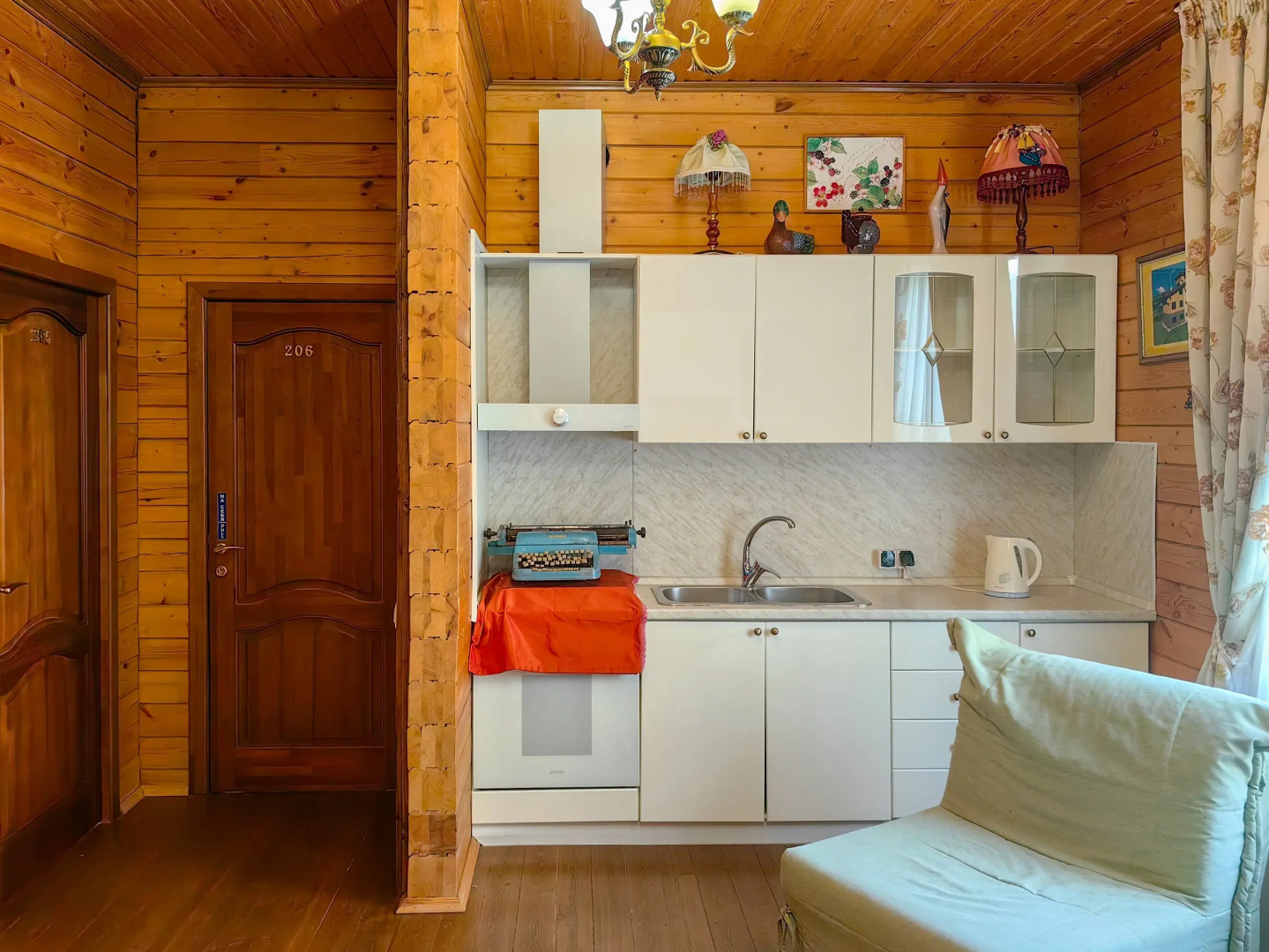 Меблированные комнаты Арт Ковчег