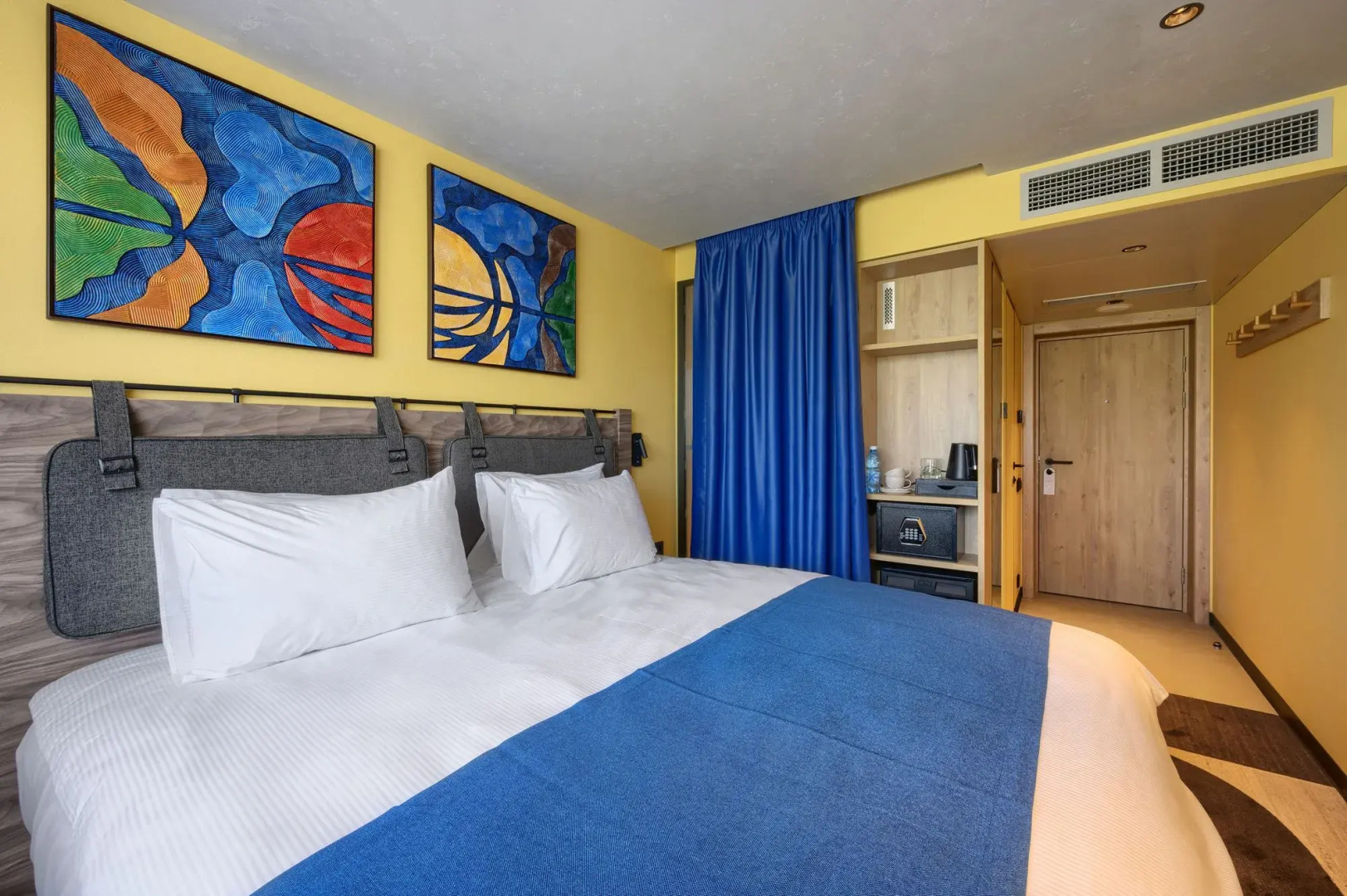 Отель Южный