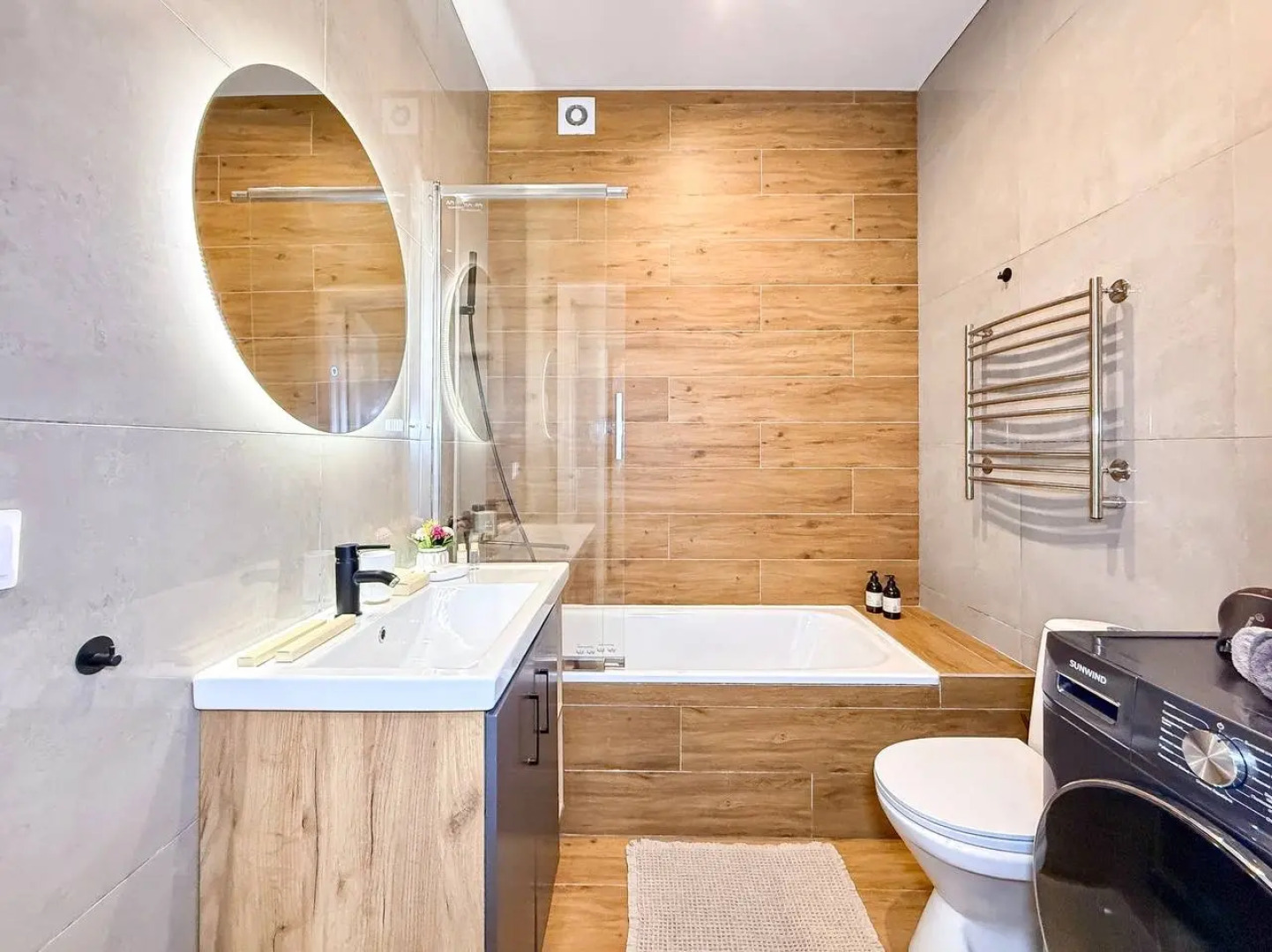 Квартира В Центре Города с Видом на Горы и Море — Как Дома, Tепло и Уютно!