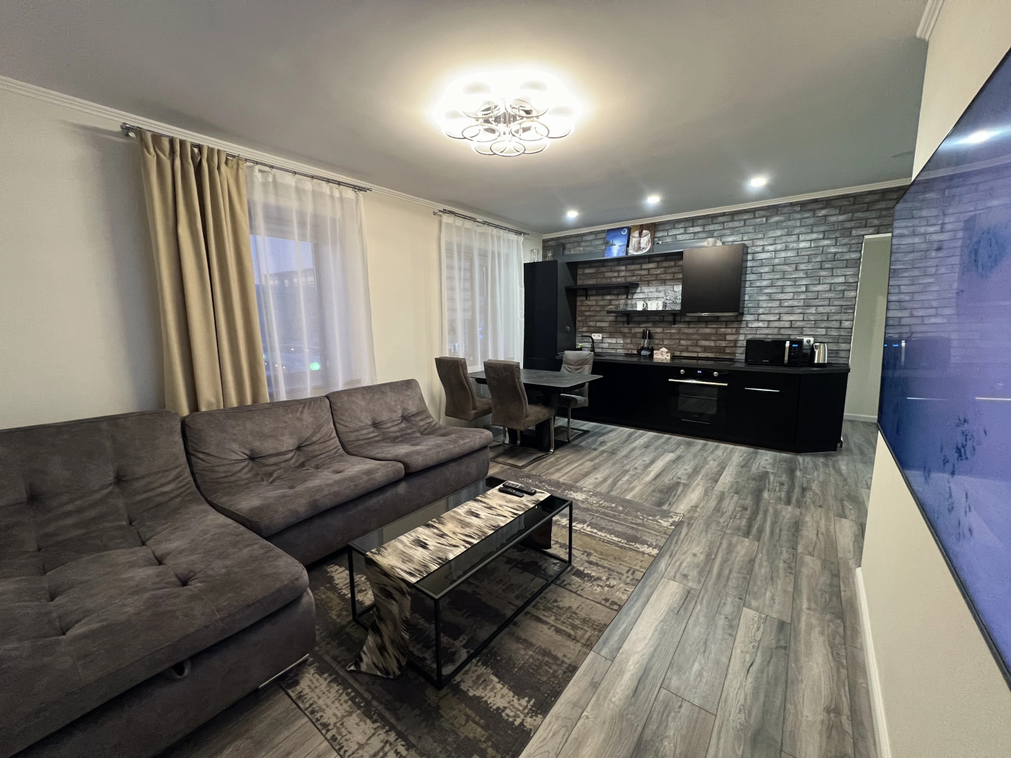 Апартаменты Двухкомнатная Студия Рядом с парком Гагарина