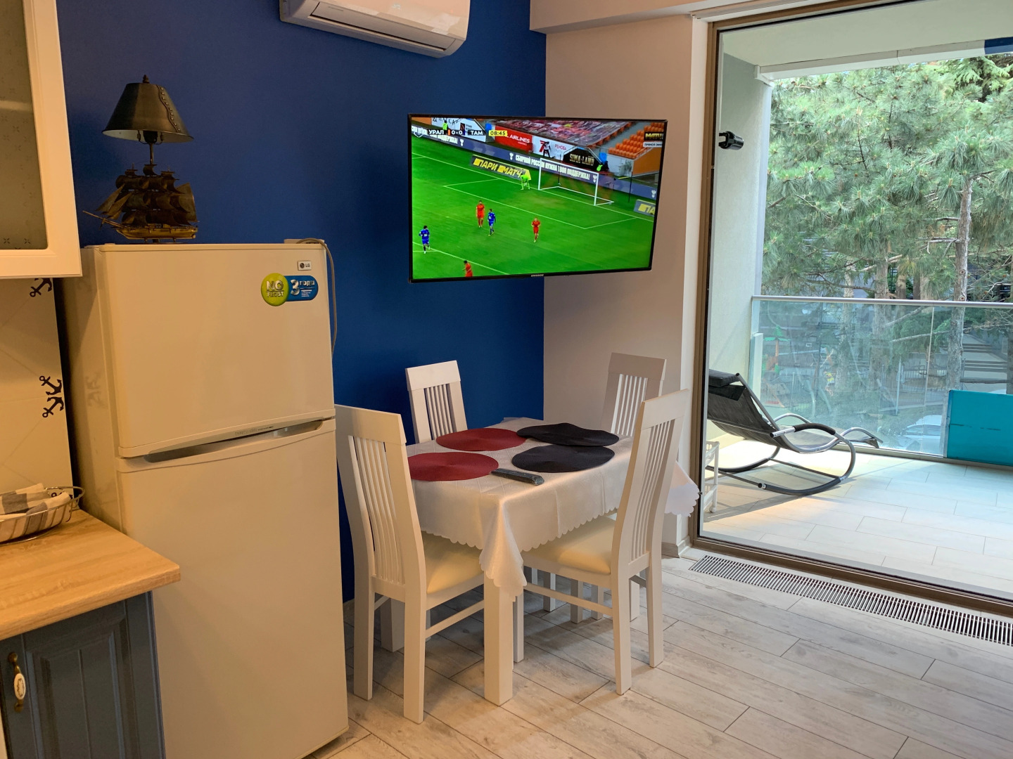 Апартаменты Статус в ГРК Зазеркалье 1