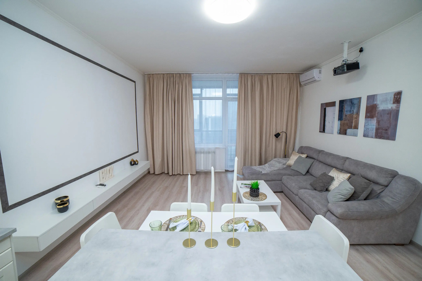 Апартаменты Гоголя 57 трехкомнатная