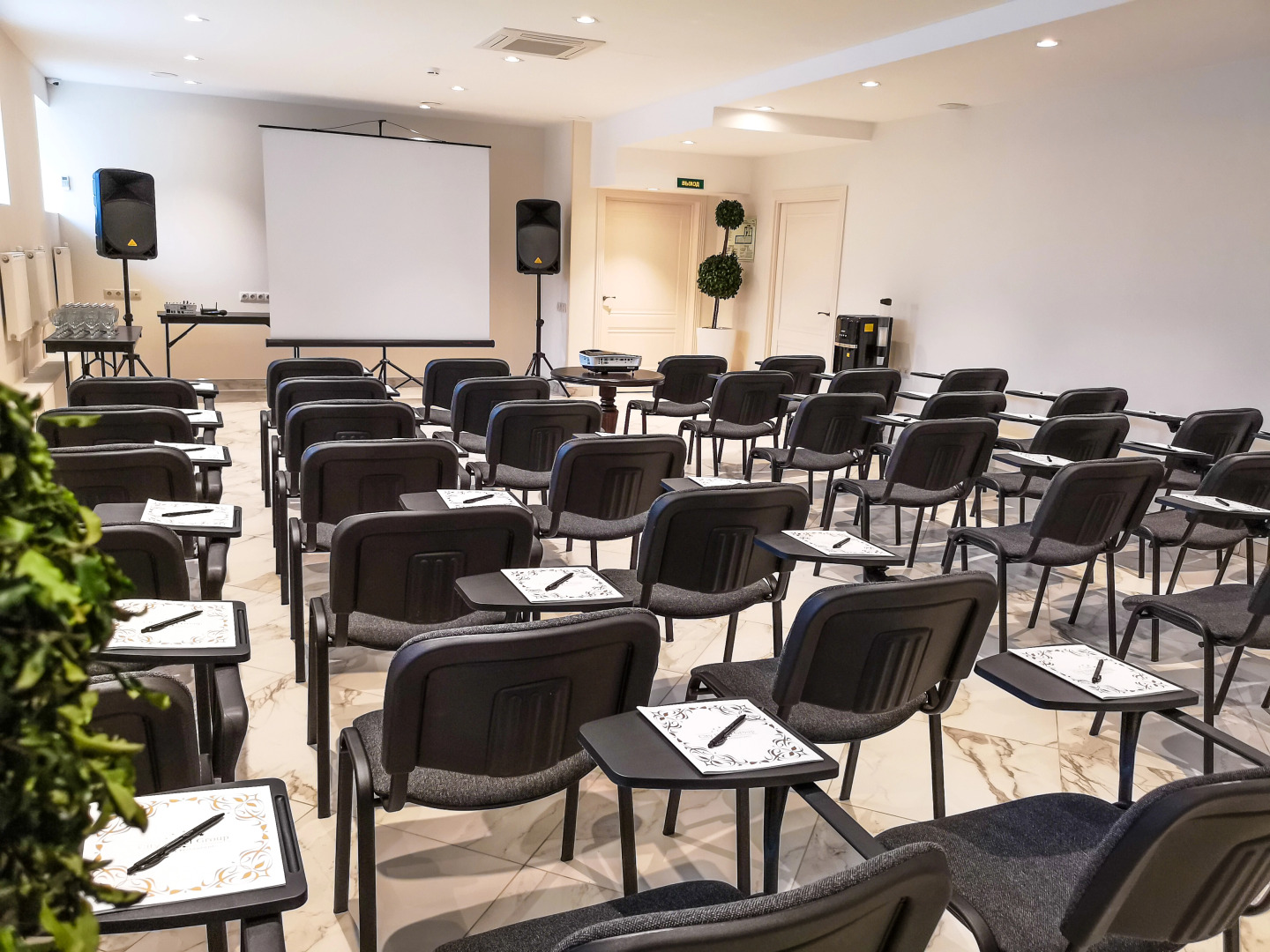 Отель Бристоль